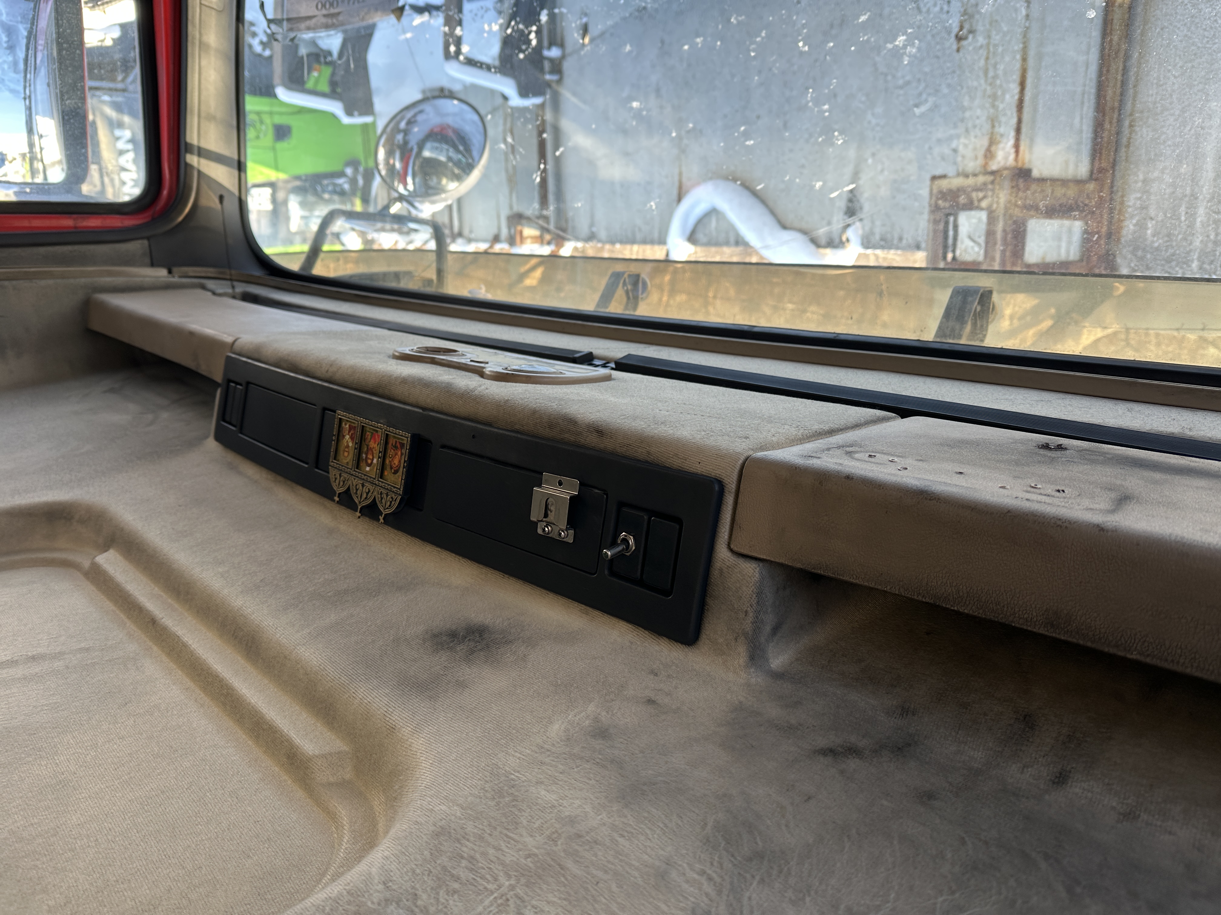 Shacman (Shaanxi) SX* 8x4 Самосвал 2022 г. - фото 10