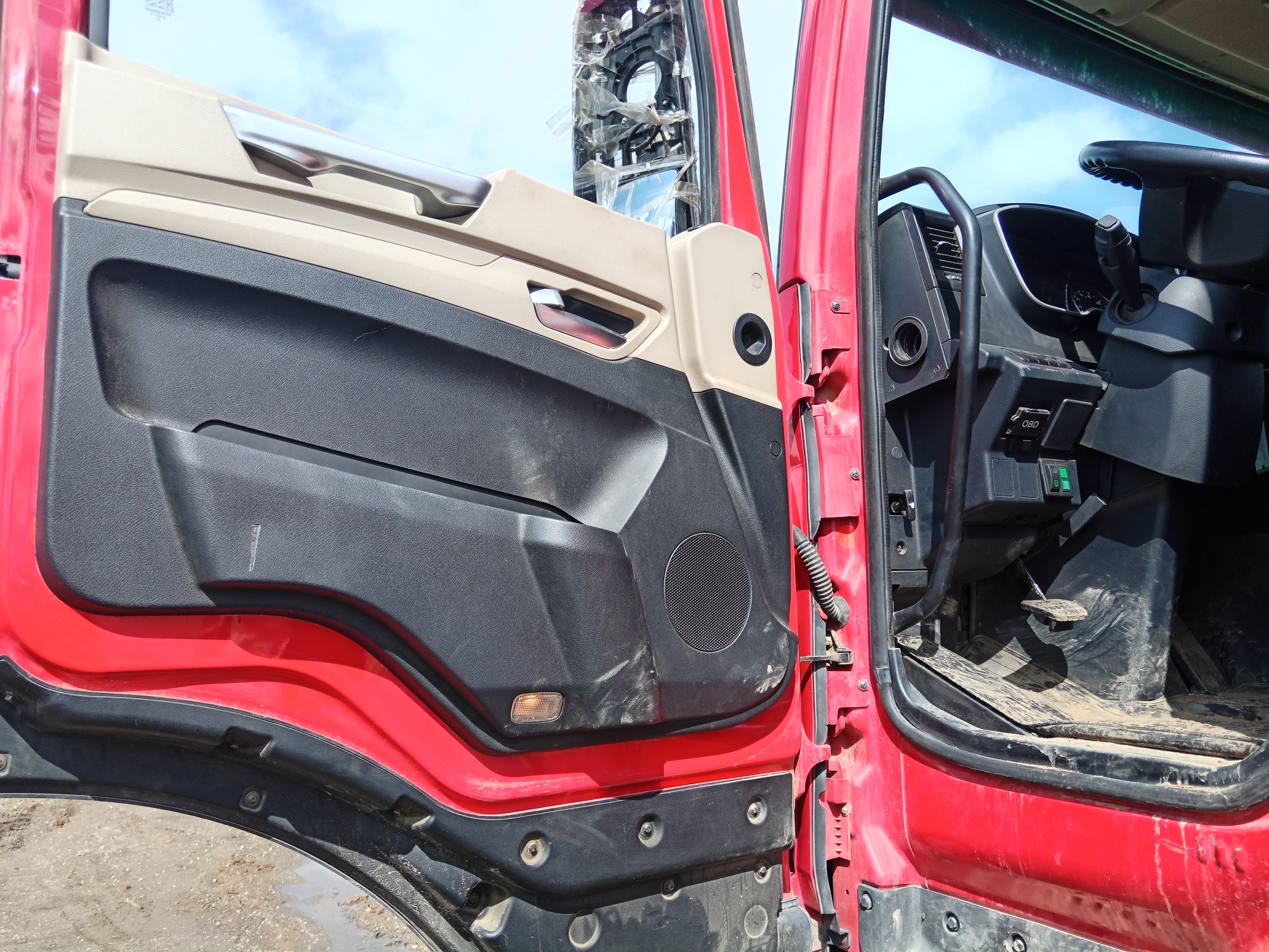 JAC N410 8x4 Самосвал 2022 г. - фото 10