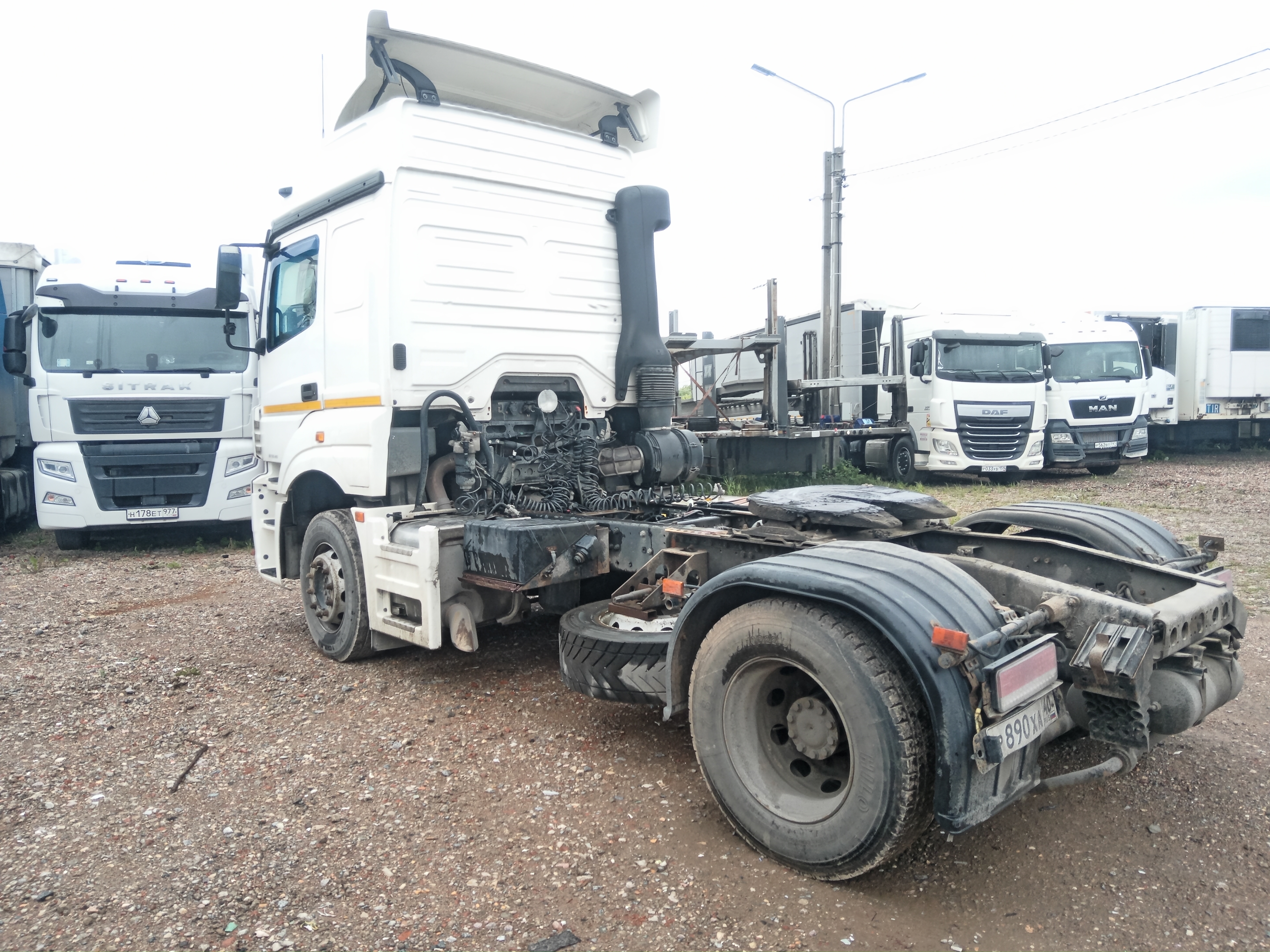 КамАЗ 5490 4x2 Седельный тягач 2020 г. - фото 11