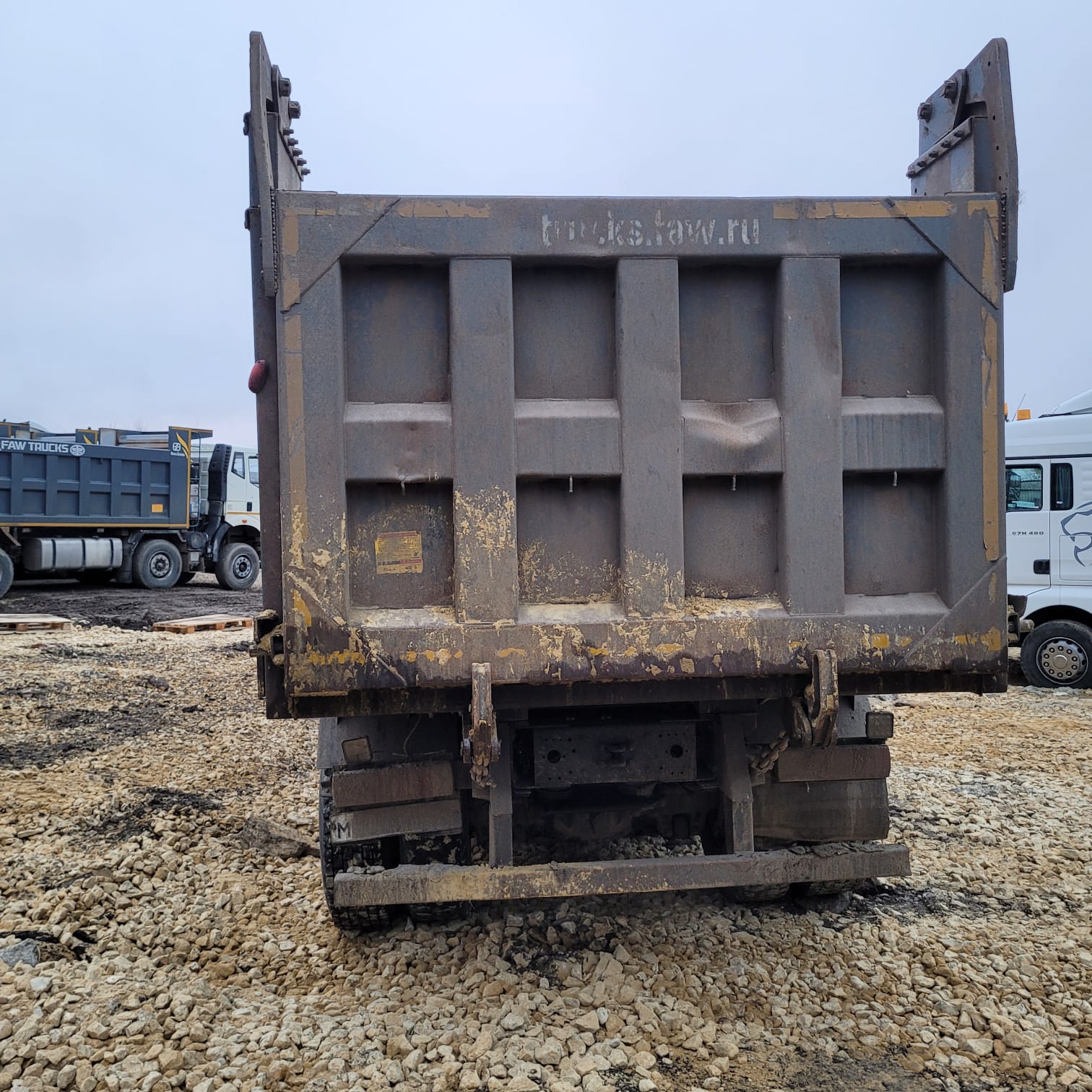 FAW CA 3310 8x4 Самосвал_не актуально 2023 г. - фото 7
