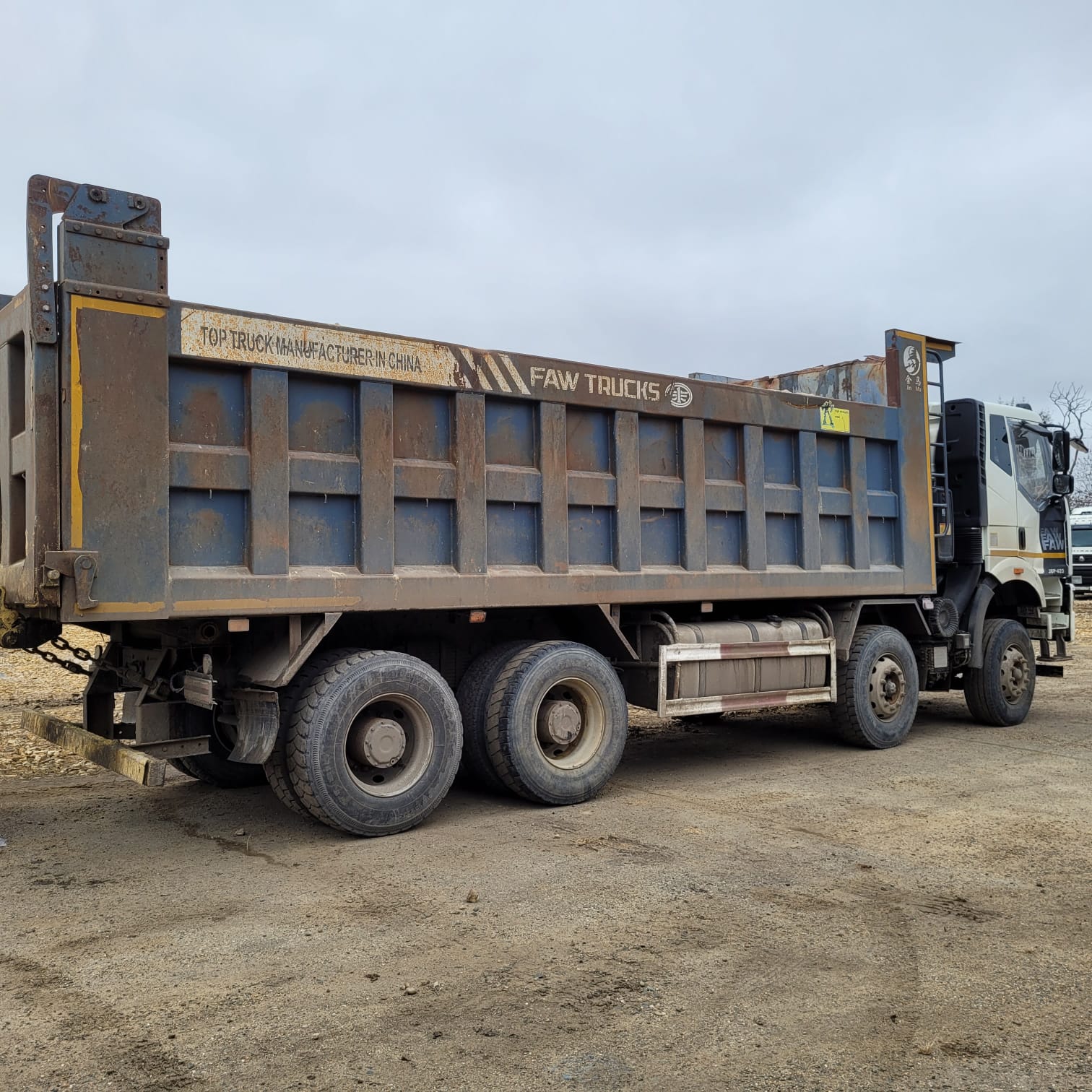 FAW CA 3310 8x4 Самосвал_не актуально 2023 г. - фото 4