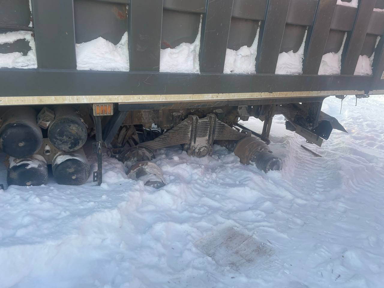 Shacman (Shaanxi) SX* 6x6 Самосвал 2021 г. - фото 6