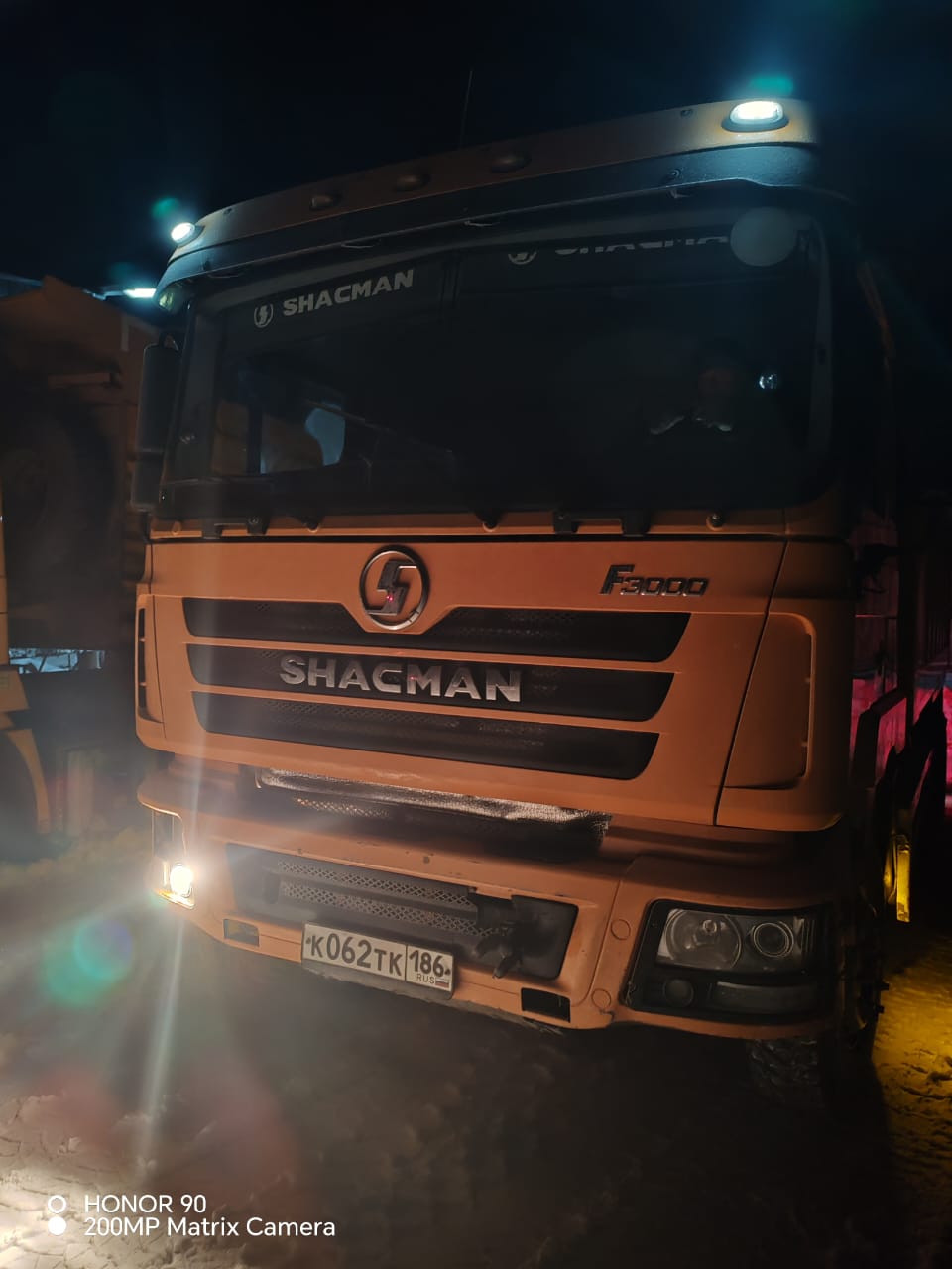 Shacman (Shaanxi) SX* 6x4 Самосвал 2022 г.