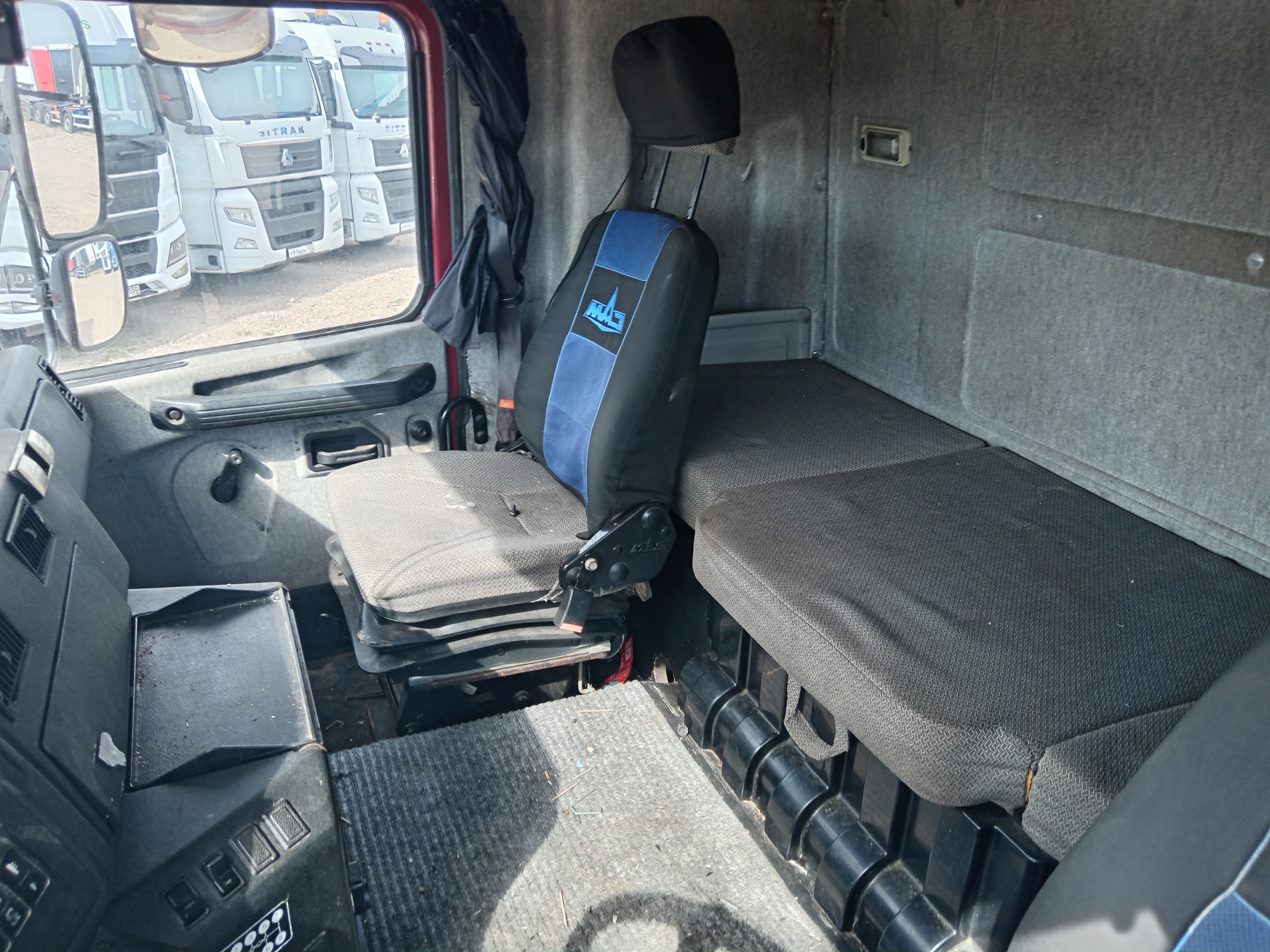 МАЗ 5440 4x2 Седельный тягач 2017 г. - фото 15