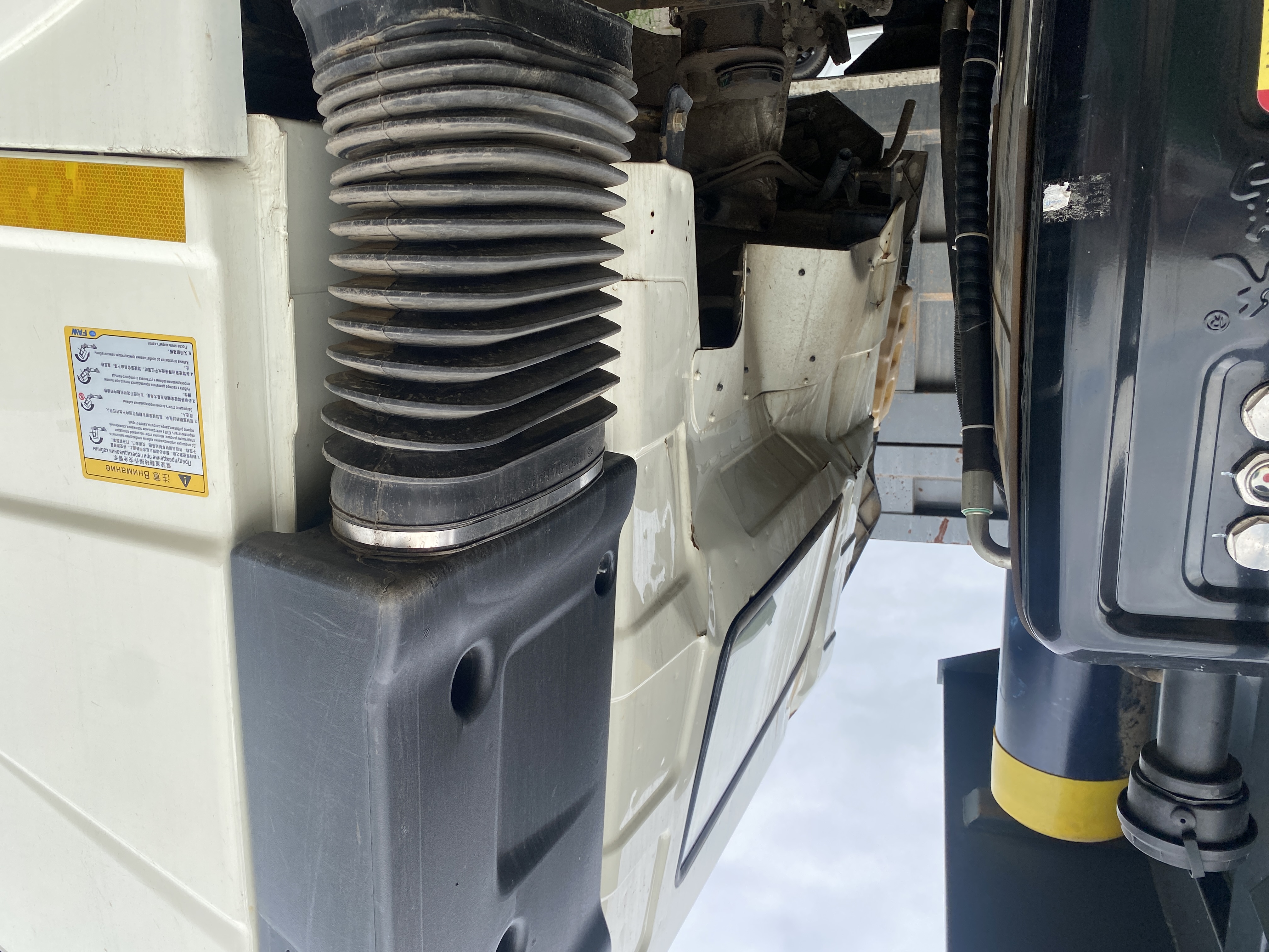 FAW J6 8x4 Самосвал 2022 г. - фото 20