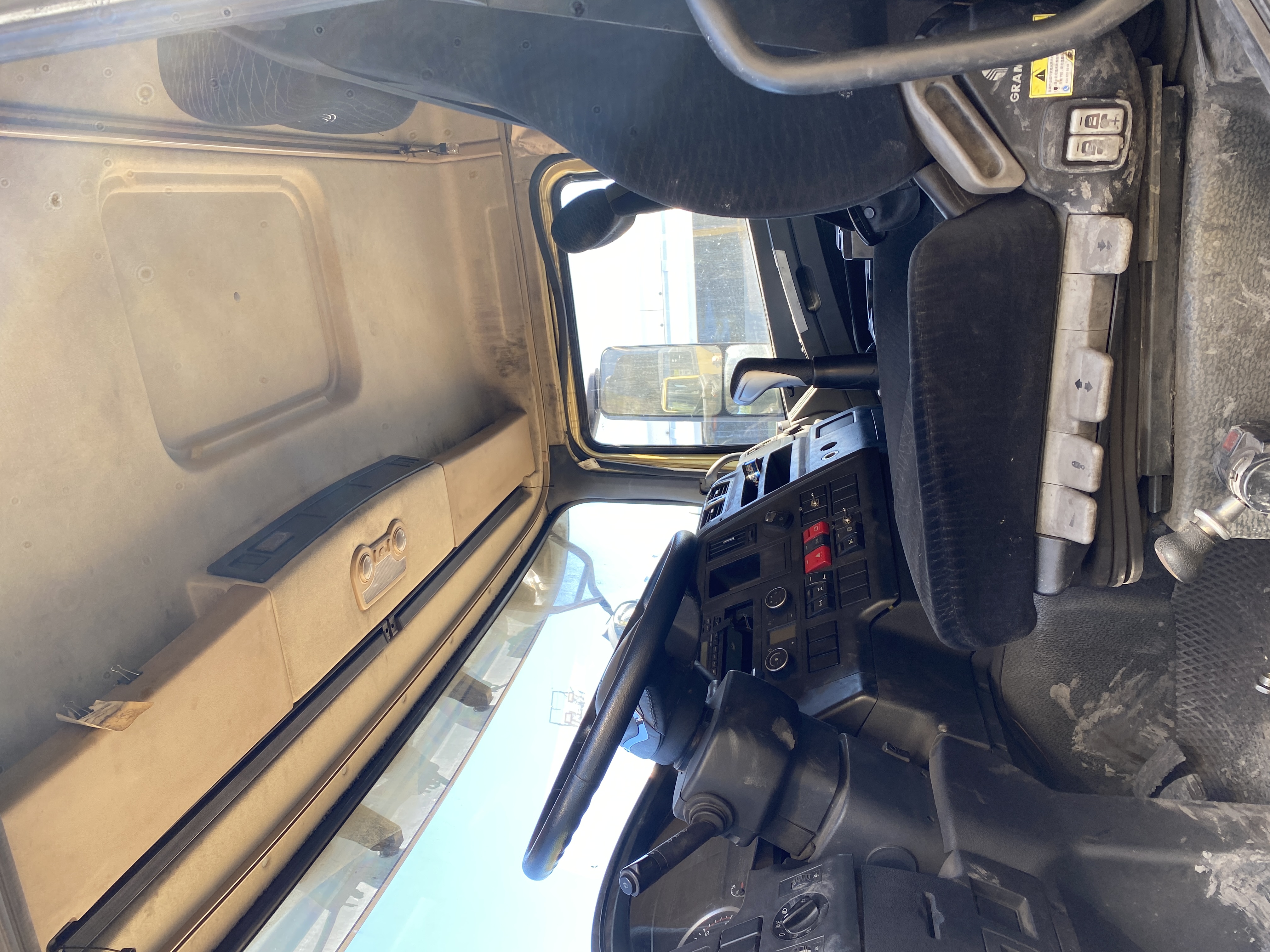 Shacman (Shaanxi) SX* 8x4 Самосвал 2023 г. - фото 9