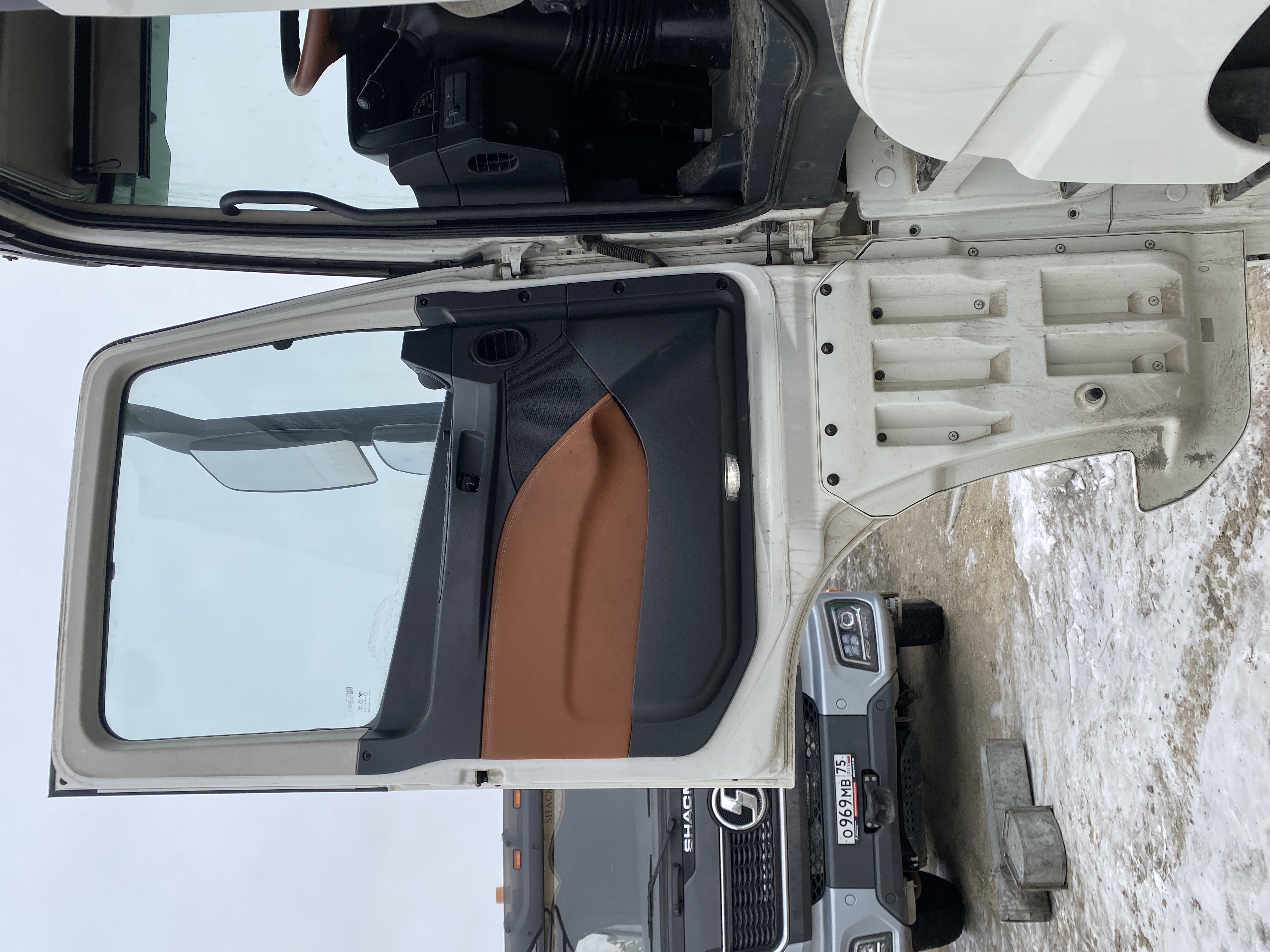 Foton AUMAN 4x2 Седельный тягач 2023 г. - фото 6