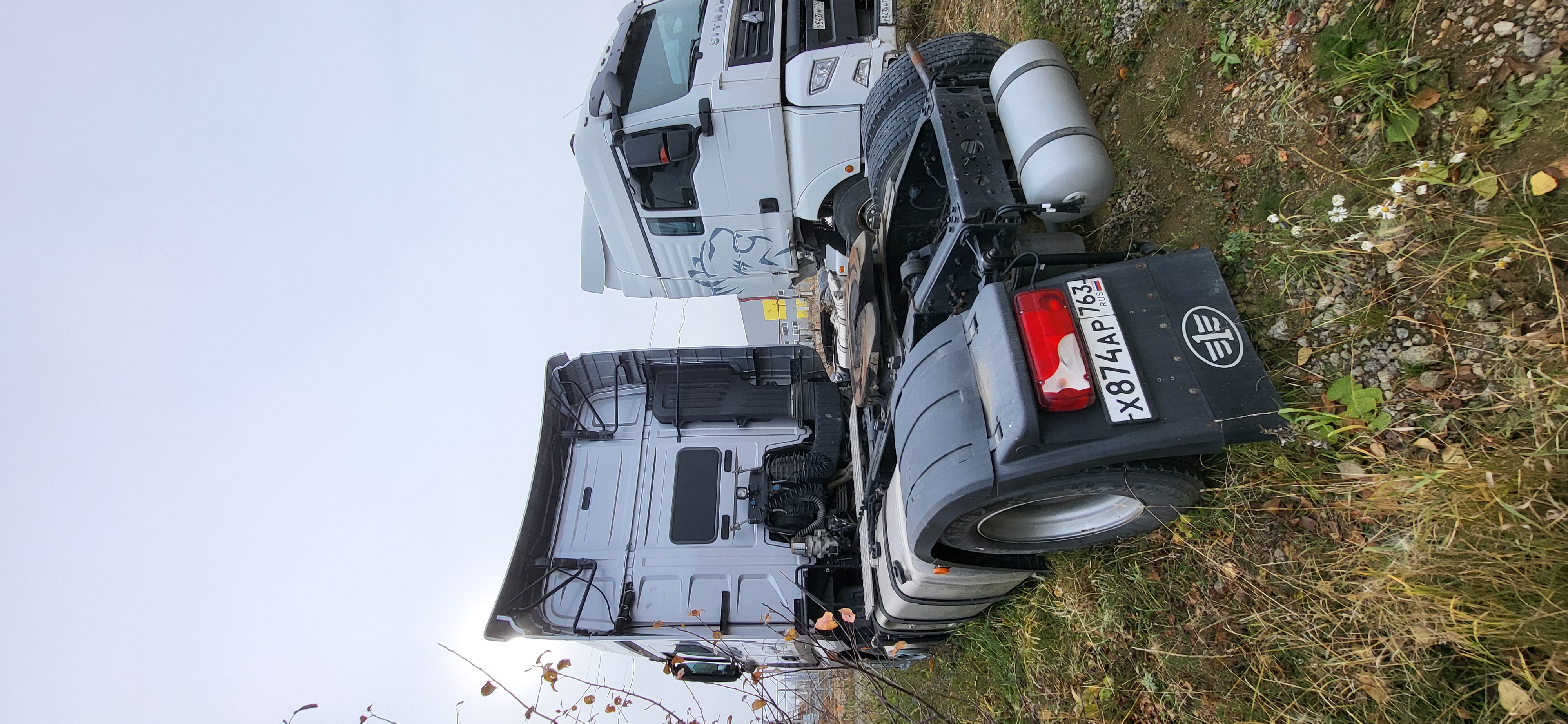 FAW J7 4x2 Седельный тягач 2023 г. - фото 7