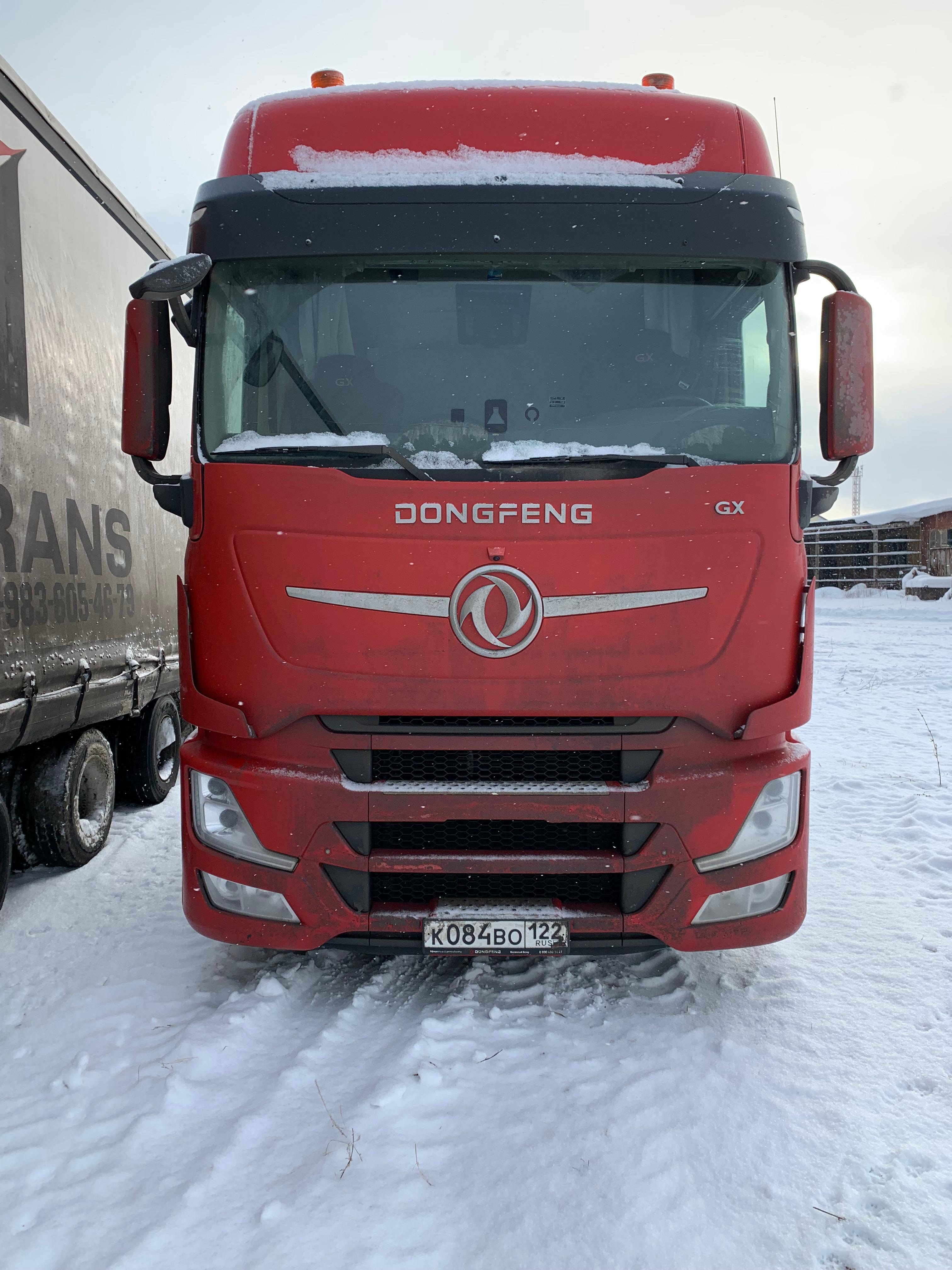 DongFeng DFH 4x2 Седельный тягач