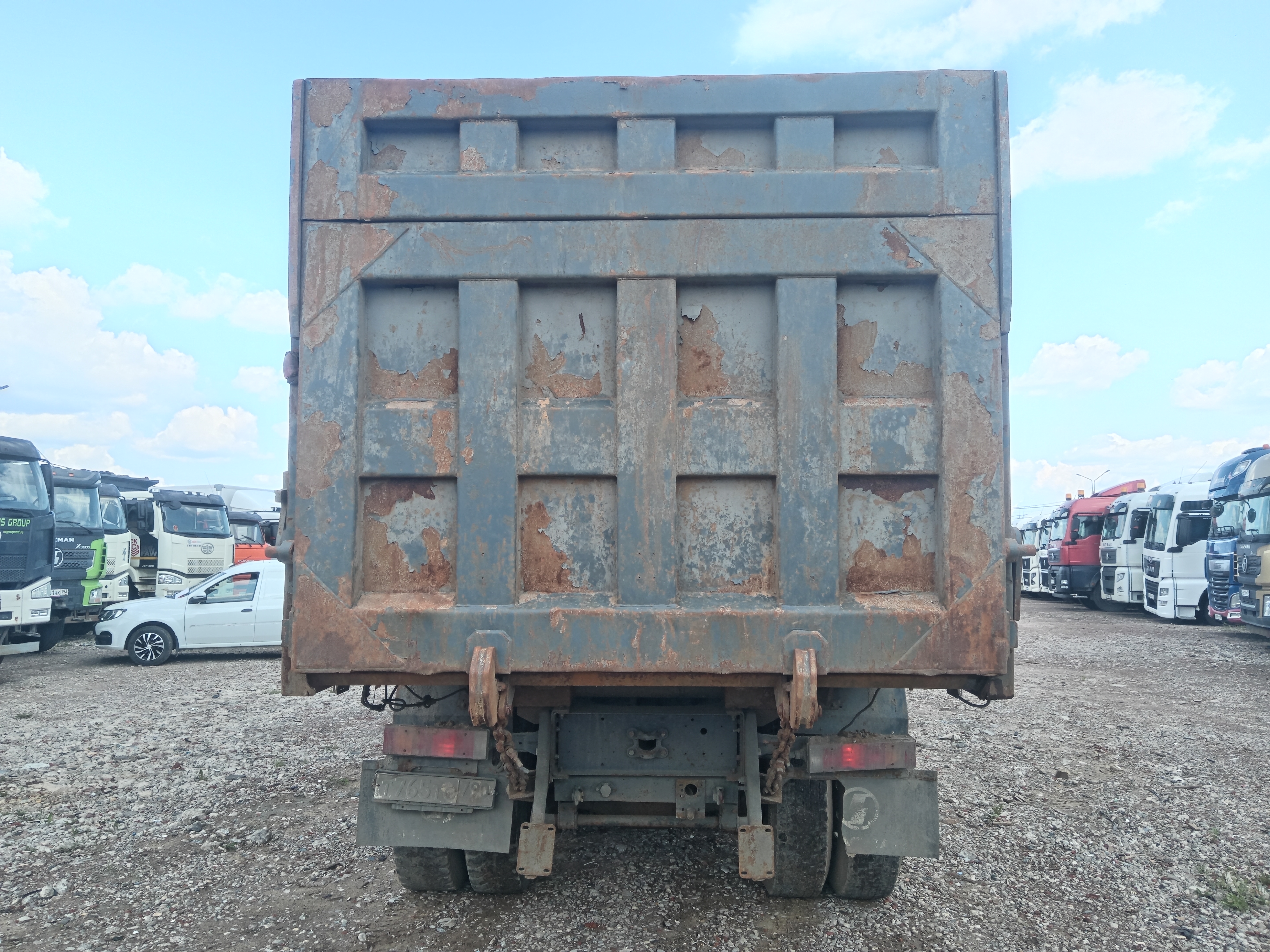 Shacman (Shaanxi) SX* 8x4 Самосвал 2022 г. - фото 8