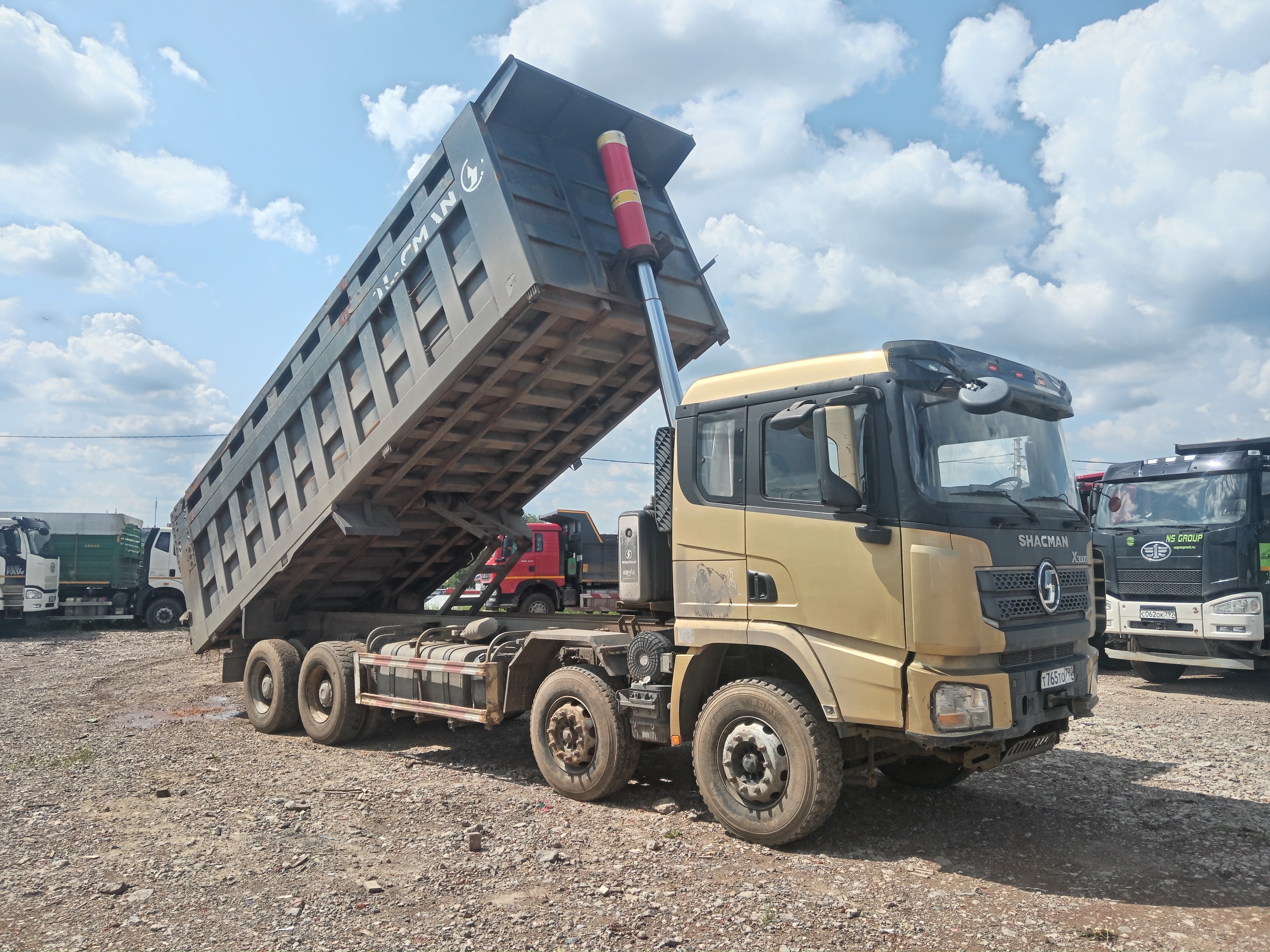 Shacman (Shaanxi) SX* 8x4 Самосвал 2022 г. - фото 9