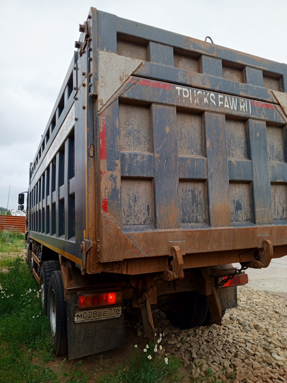 FAW CA 3310 8x4 Самосвал_не актуально 2022 г. - фото 3