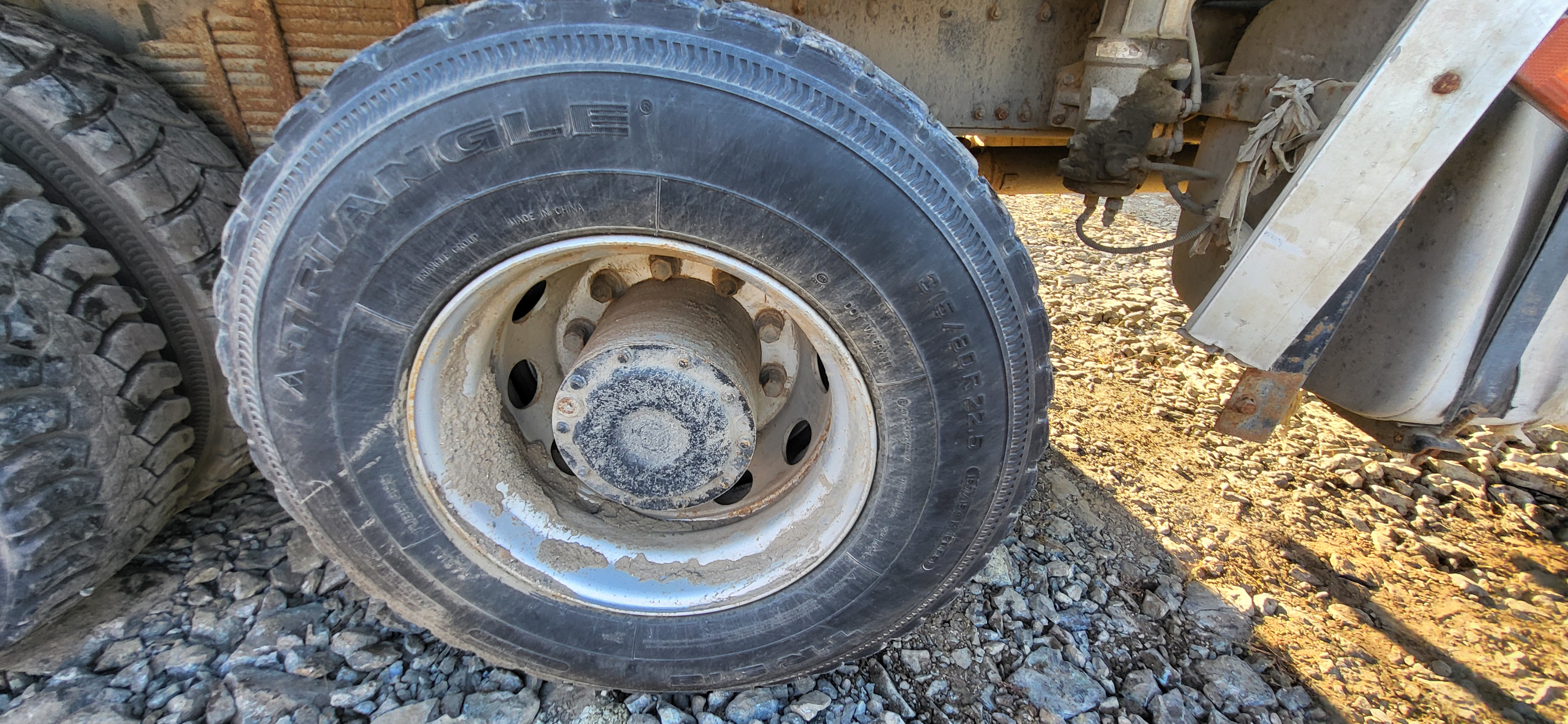 Автомастер 6589* на шасси FAW CA 3310 8x4 Самосвал 2022 г. - фото 11