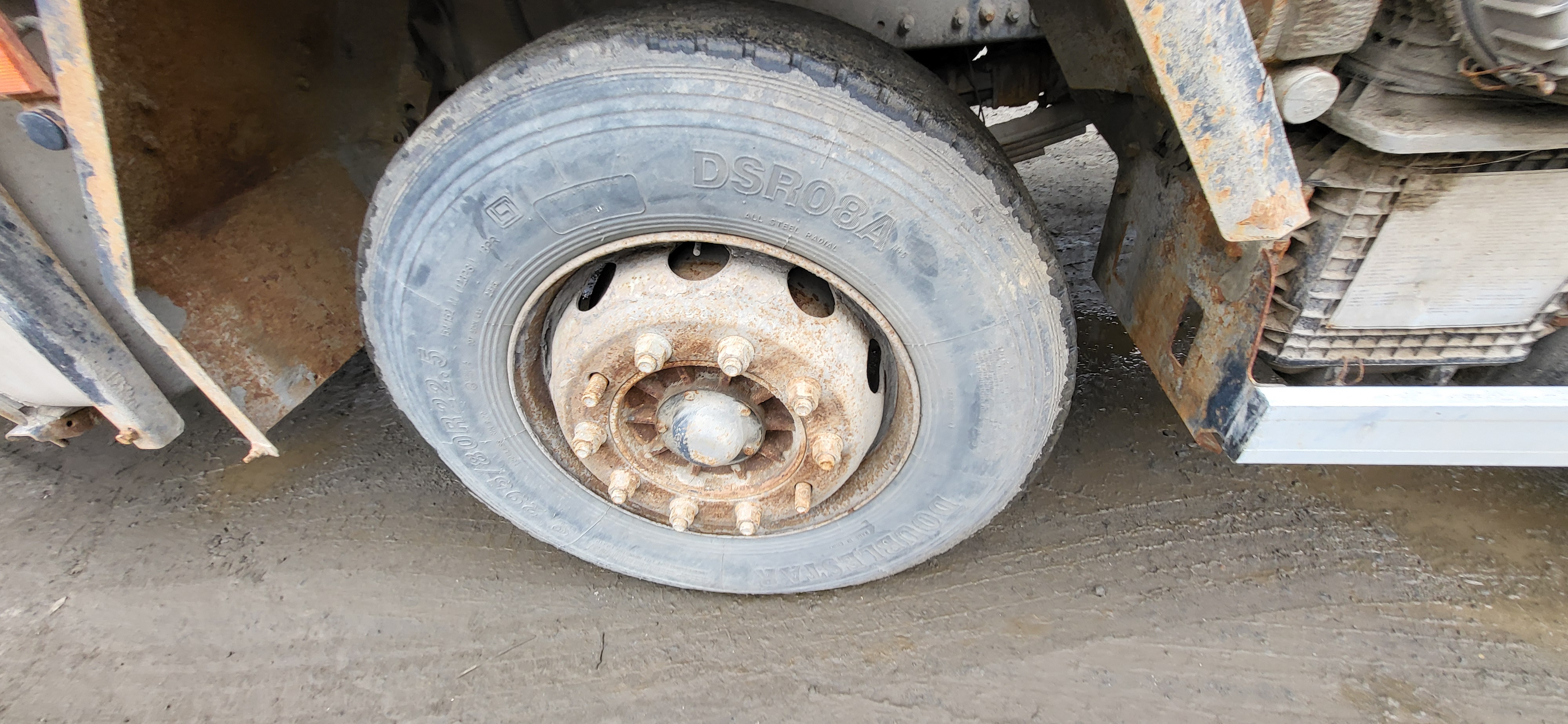 Автомастер 6589* на шасси FAW CA 3310 8x4 Самосвал 2022 г. - фото 11