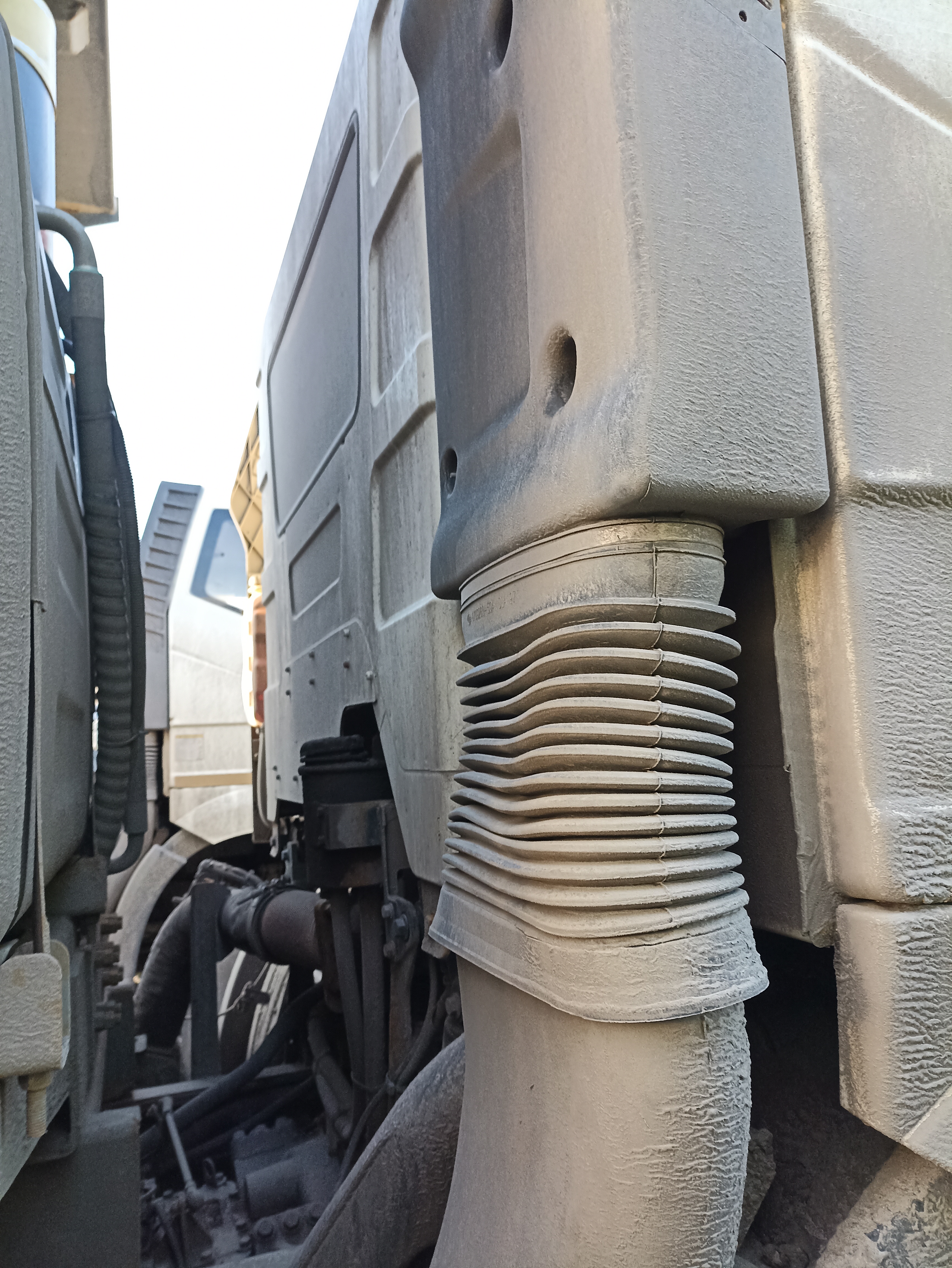 FAW J6 8x4 Самосвал 2022 г. - фото 3