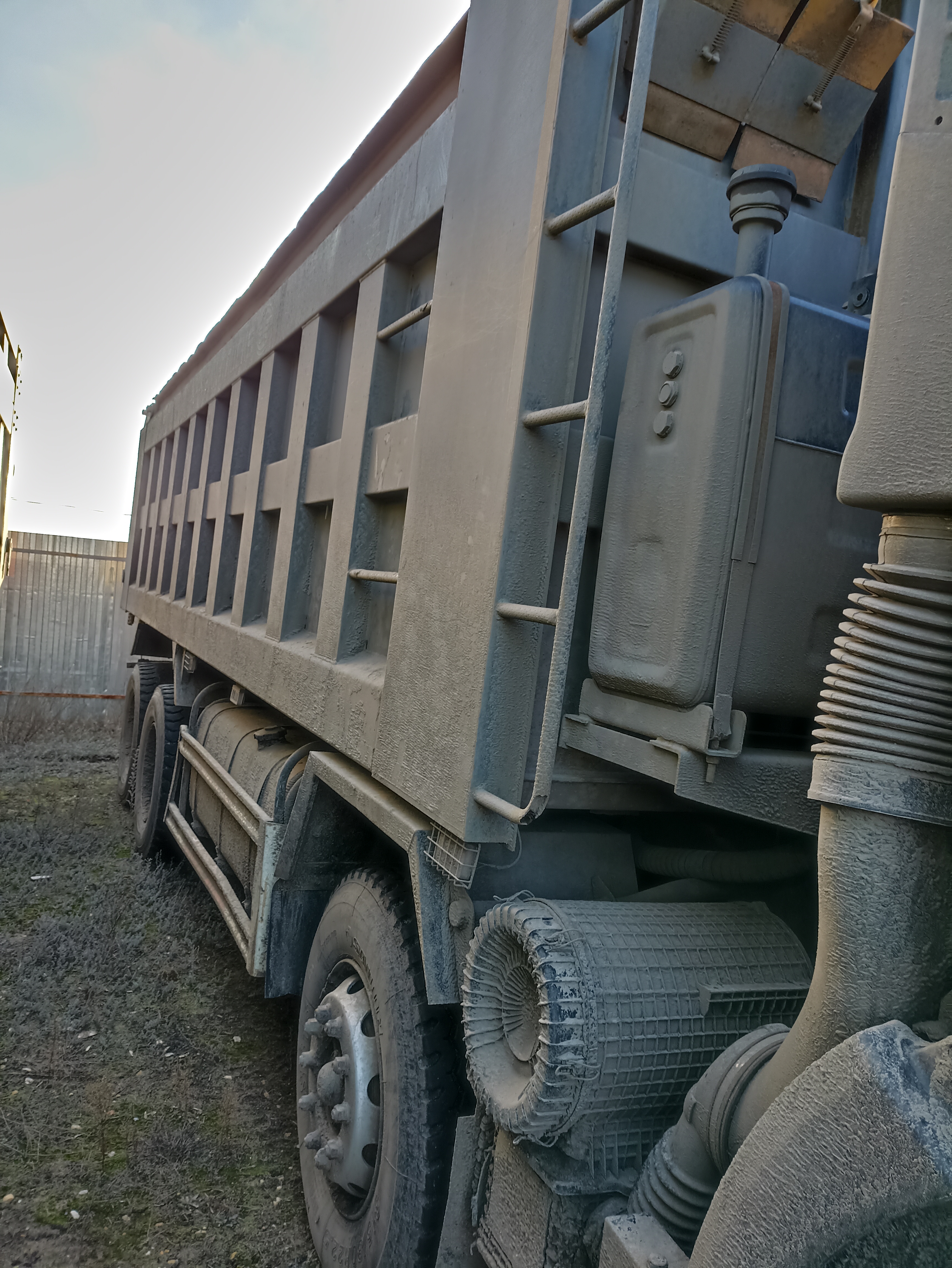 FAW J6 8x4 Самосвал 2022 г. - фото 4