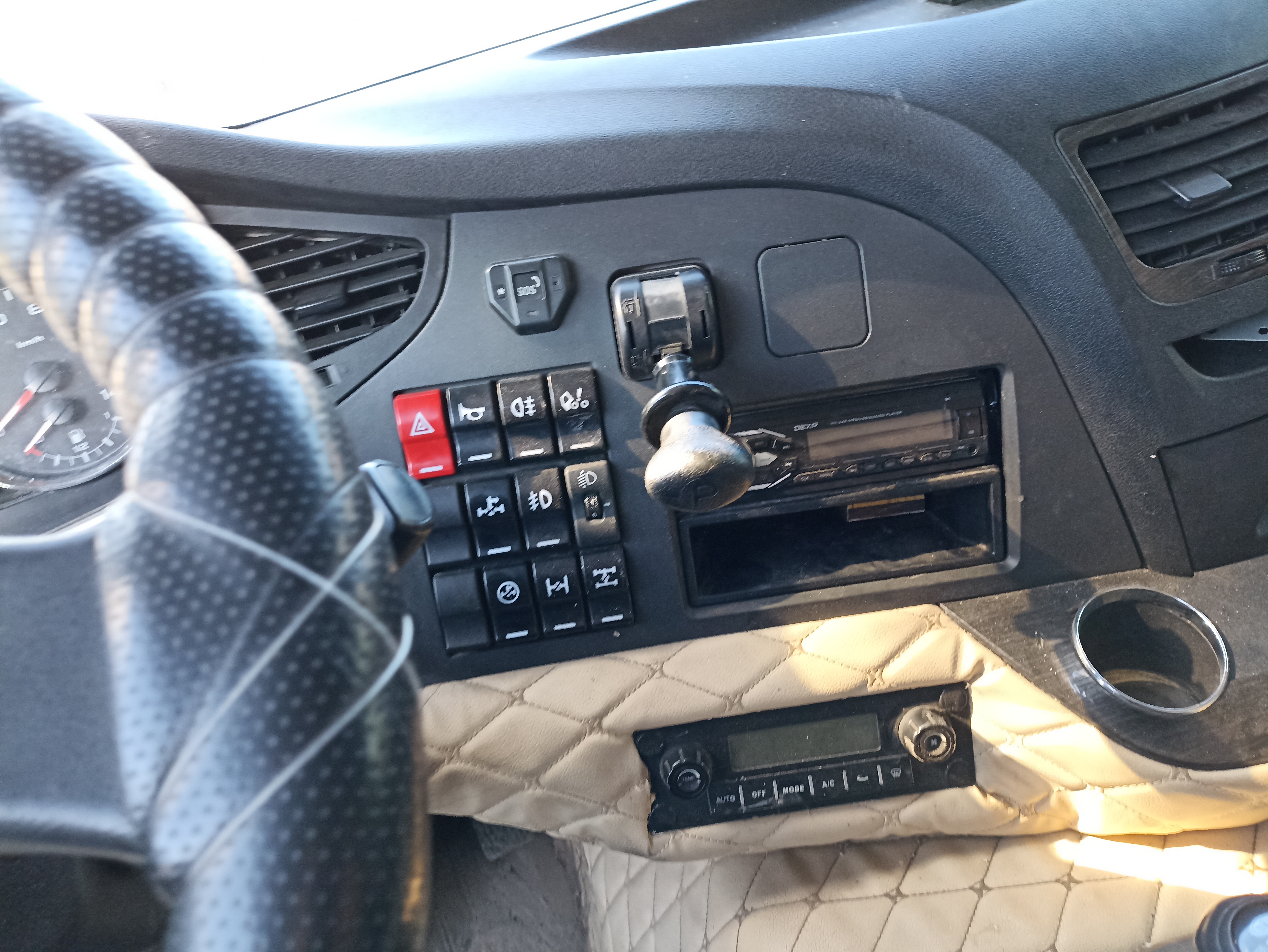 FAW J6 8x4 Самосвал 2022 г. - фото 19