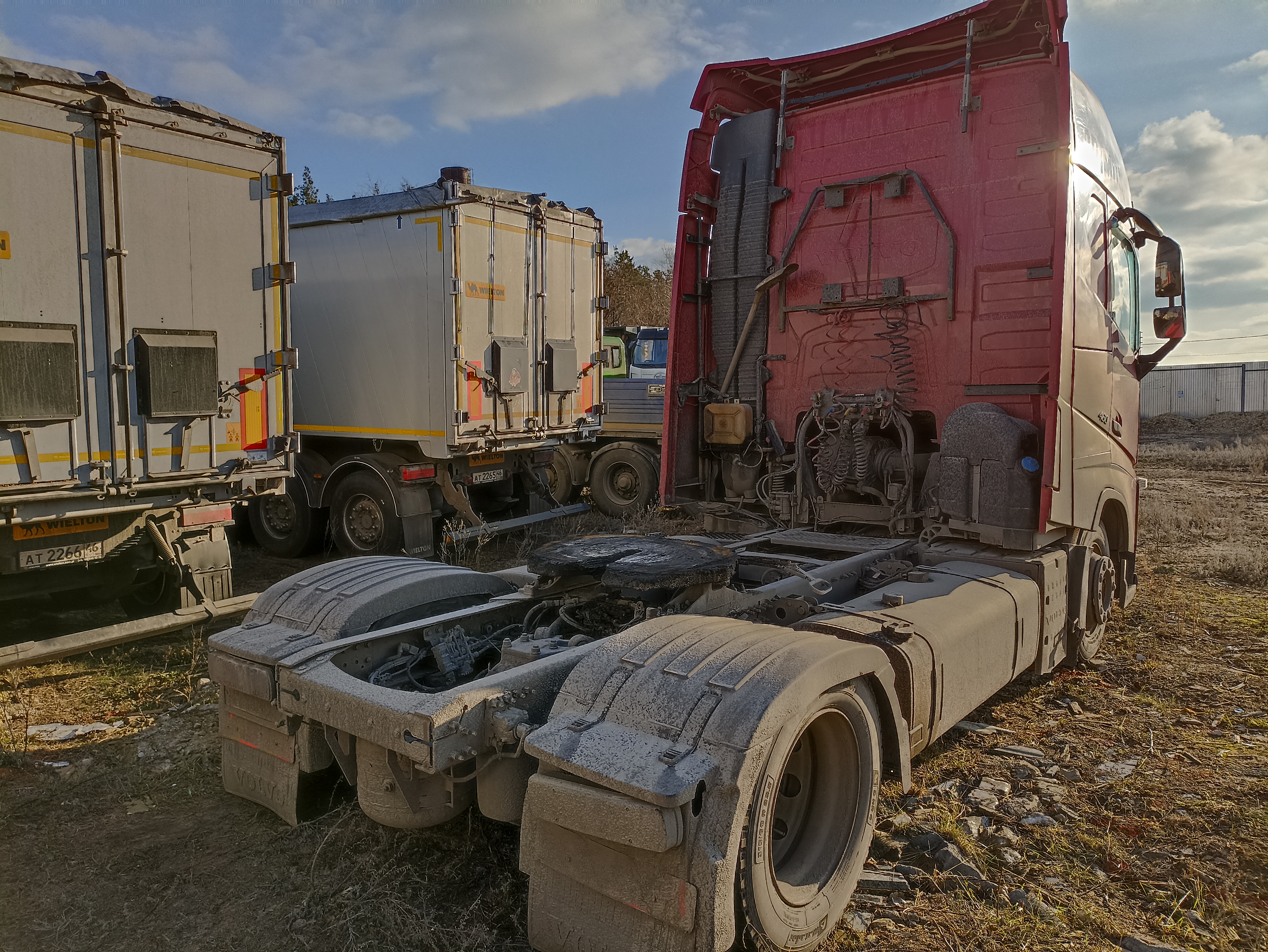 Volvo FH 4x2 Седельный тягач 2015 г. - фото 7