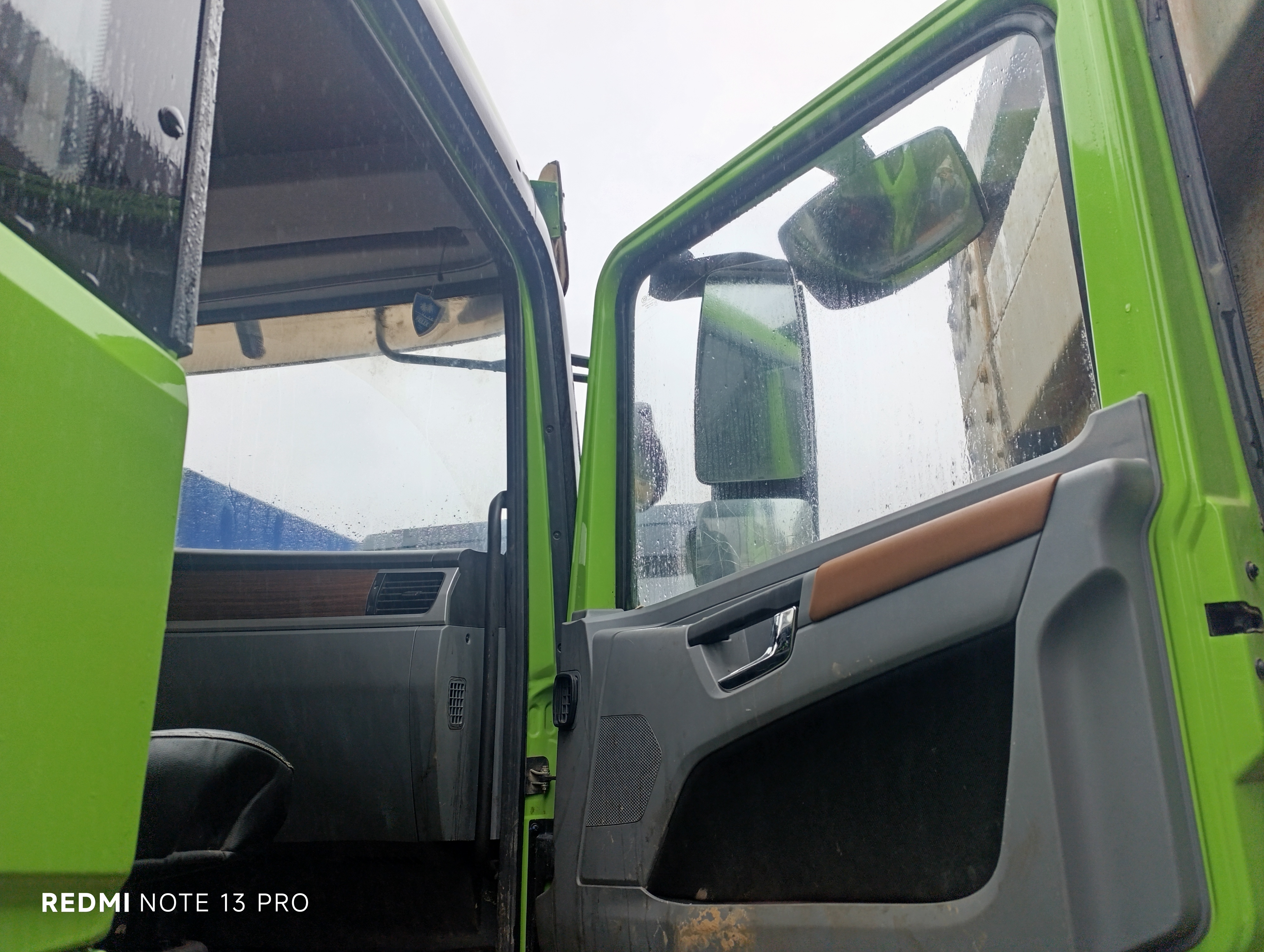 Shacman (Shaanxi) SX* 8x4 Самосвал 2023 г. - фото 7