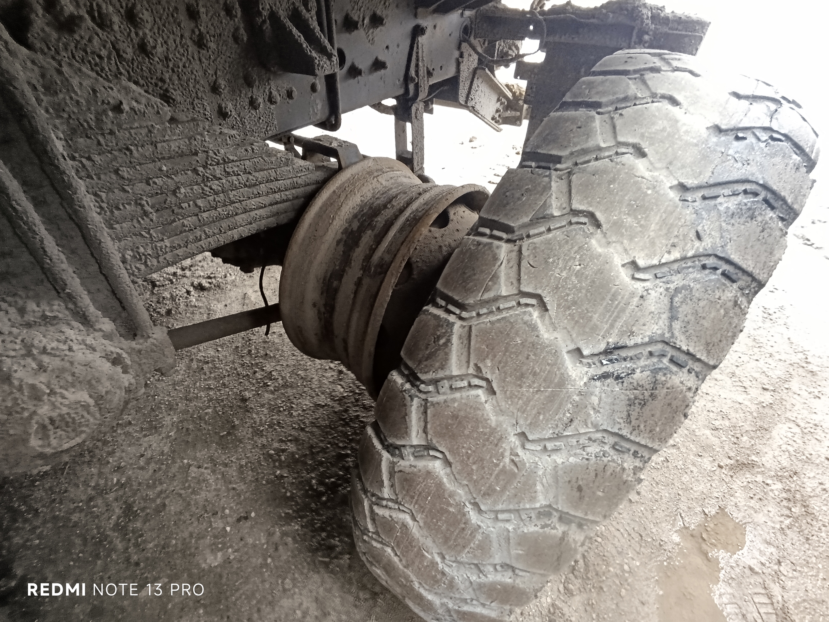 Shacman (Shaanxi) SX* 8x4 Самосвал 2023 г. - фото 13