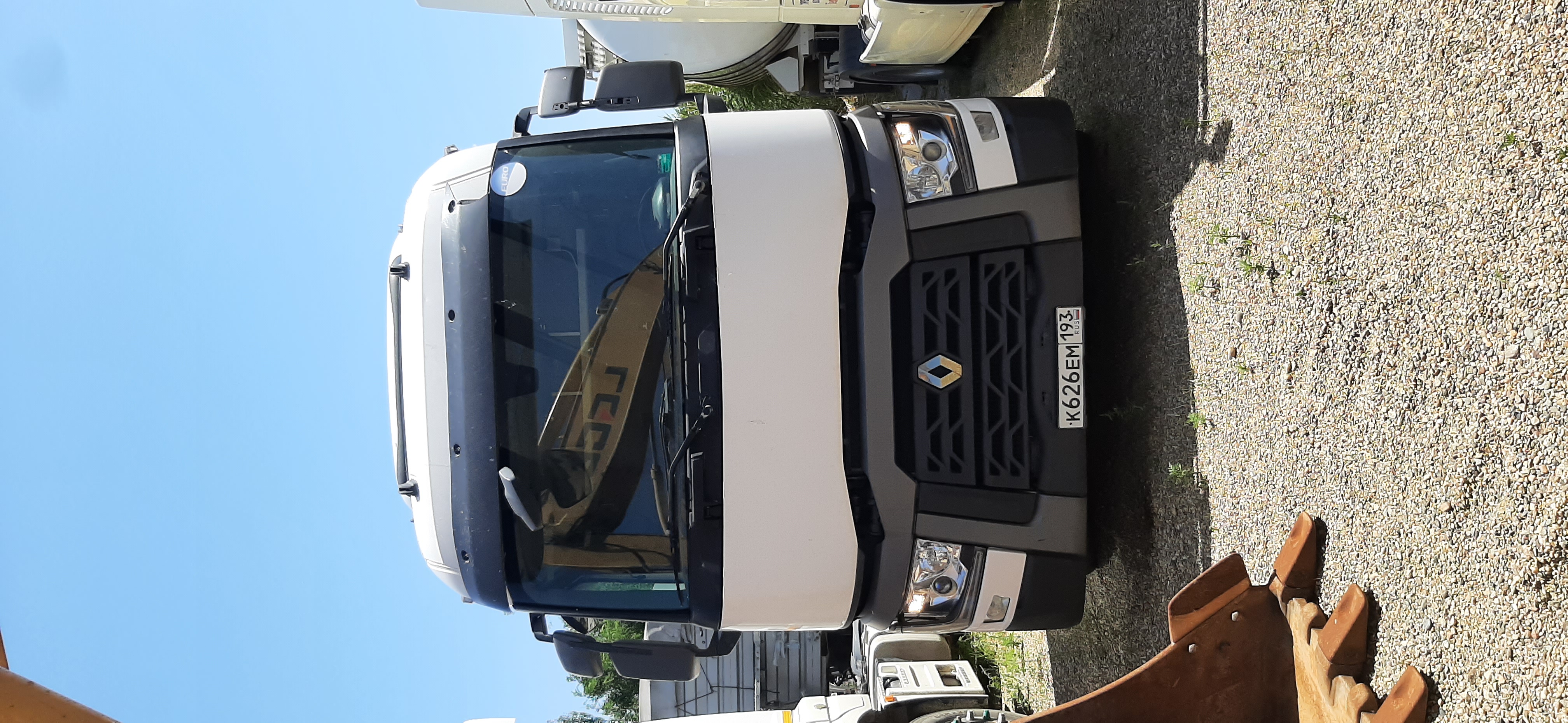 Renault T 6x2 Седельный тягач 2016 г.