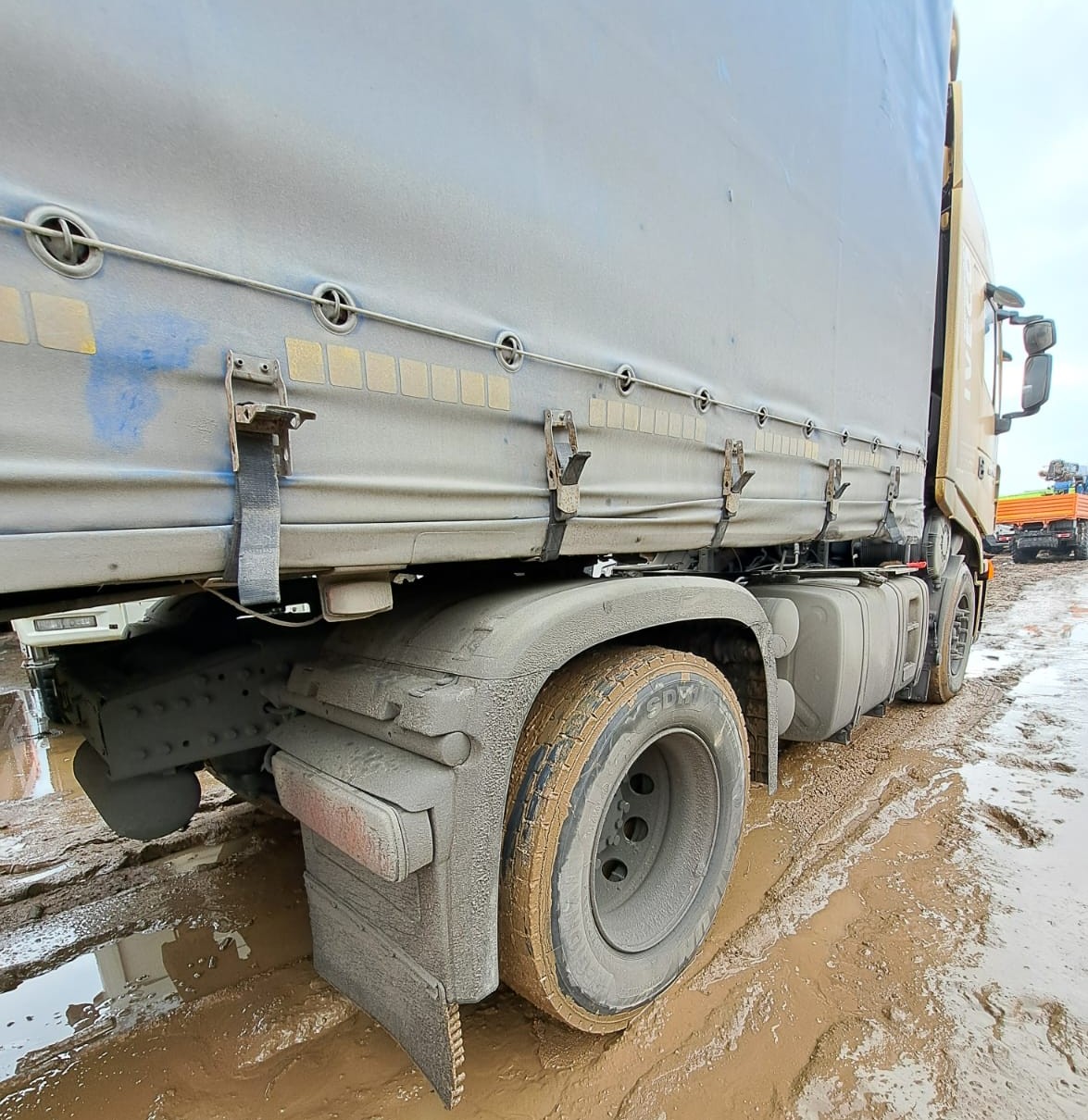 HONGYAN CQ* 4x2 Седельный тягач 2023 г. - фото 5