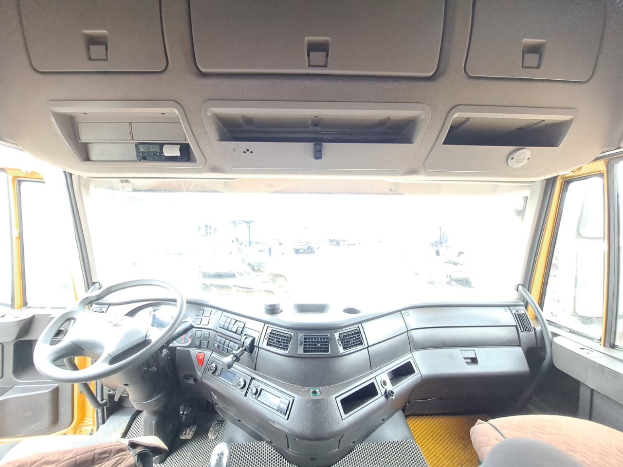 HONGYAN CQ* 4x2 Седельный тягач 2023 г. - фото 8