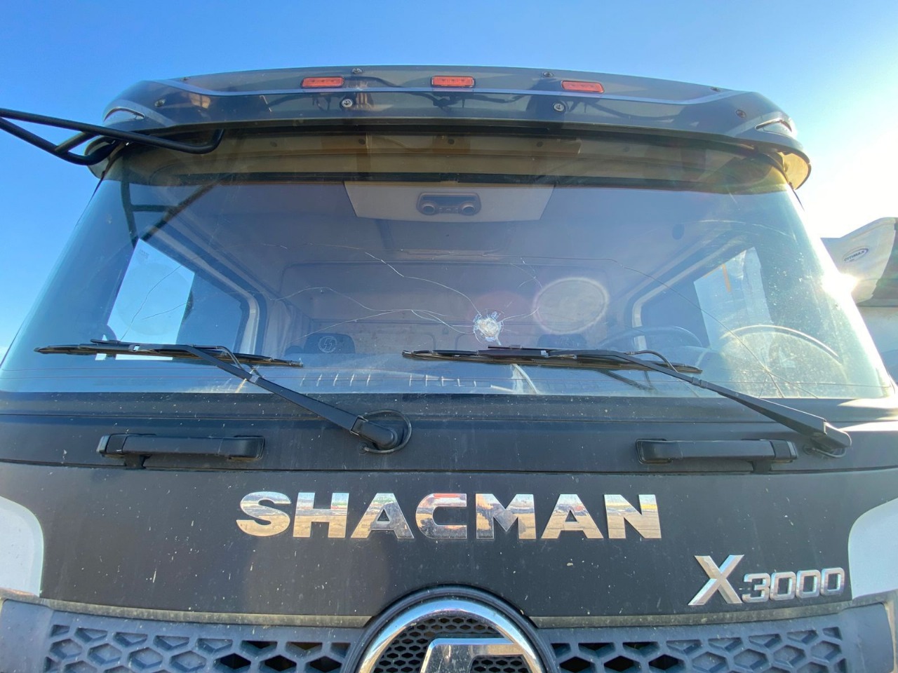 Shacman (Shaanxi) SX* 6x4 Самосвал 2022 г. - фото 9