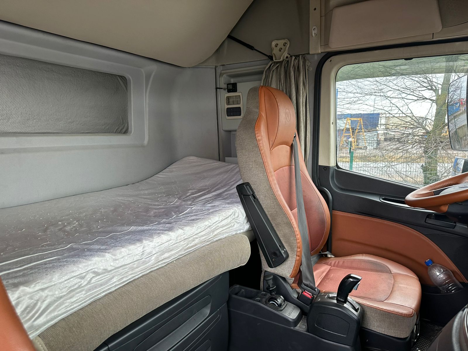 Foton AUMAN 4x2 Седельный тягач 2023 г. - фото 8