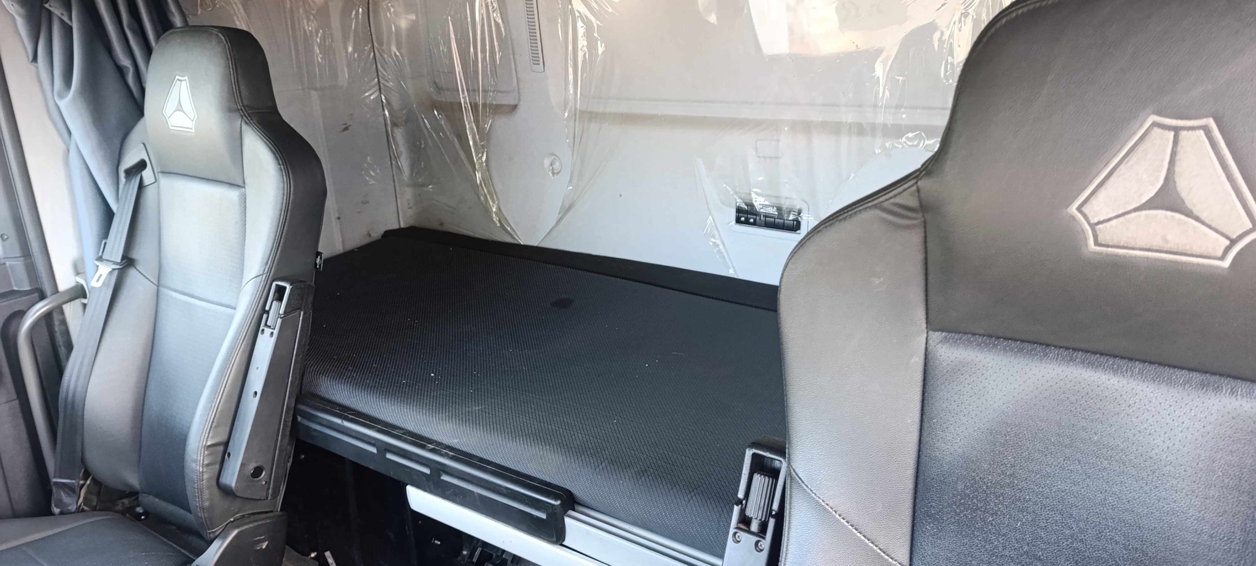 SITRAK C7H 8x4 Самосвал 2023 г. - фото 13