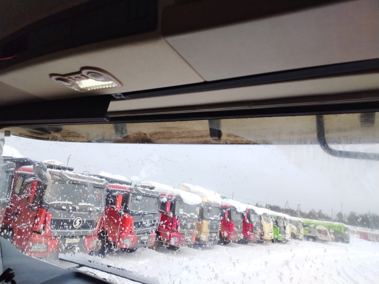 Shacman (Shaanxi) SX* 8x4 Самосвал 2022 г. - фото 6