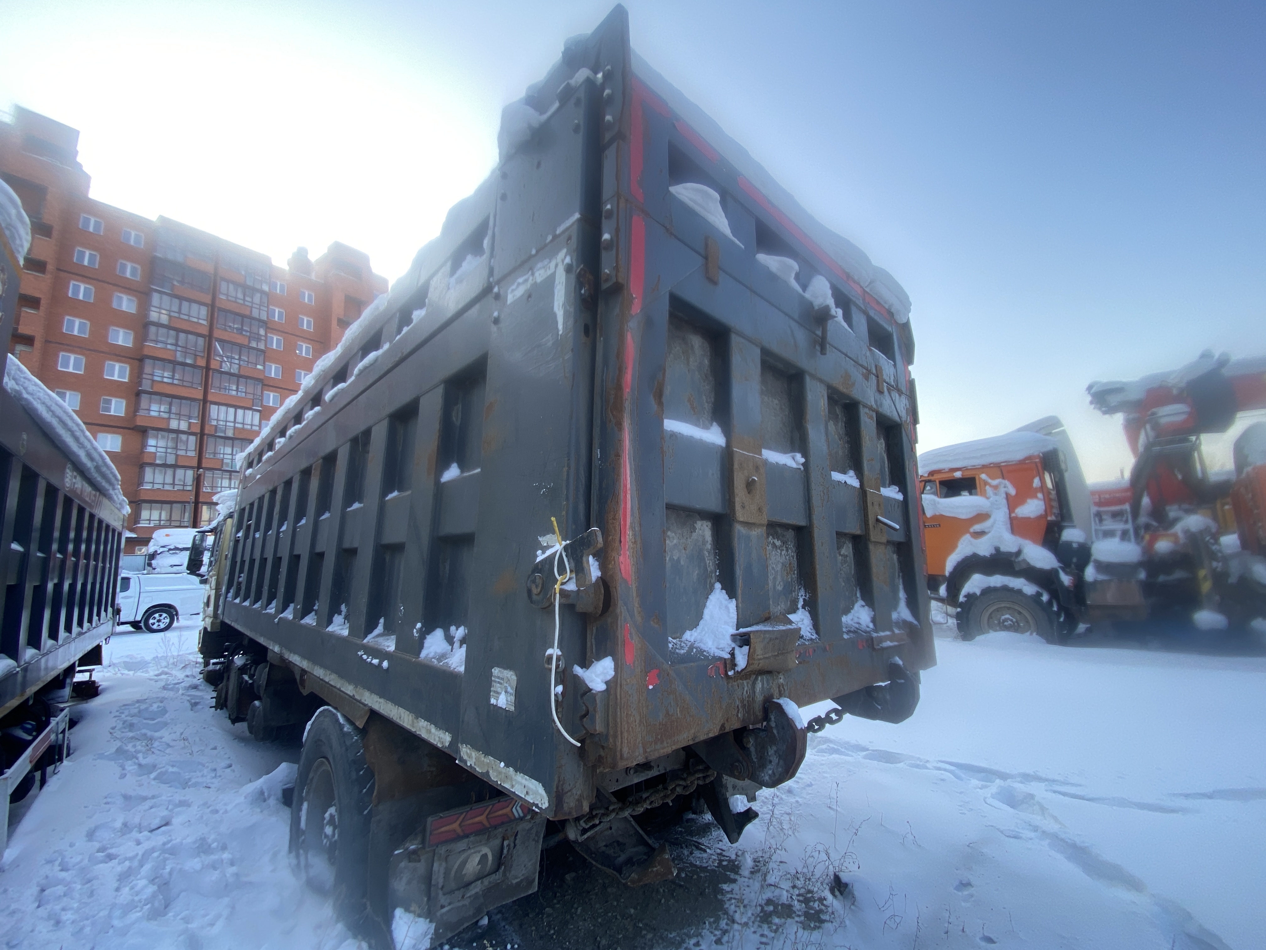 Shacman (Shaanxi) SX* 8x4 Самосвал 2021 г. - фото 5