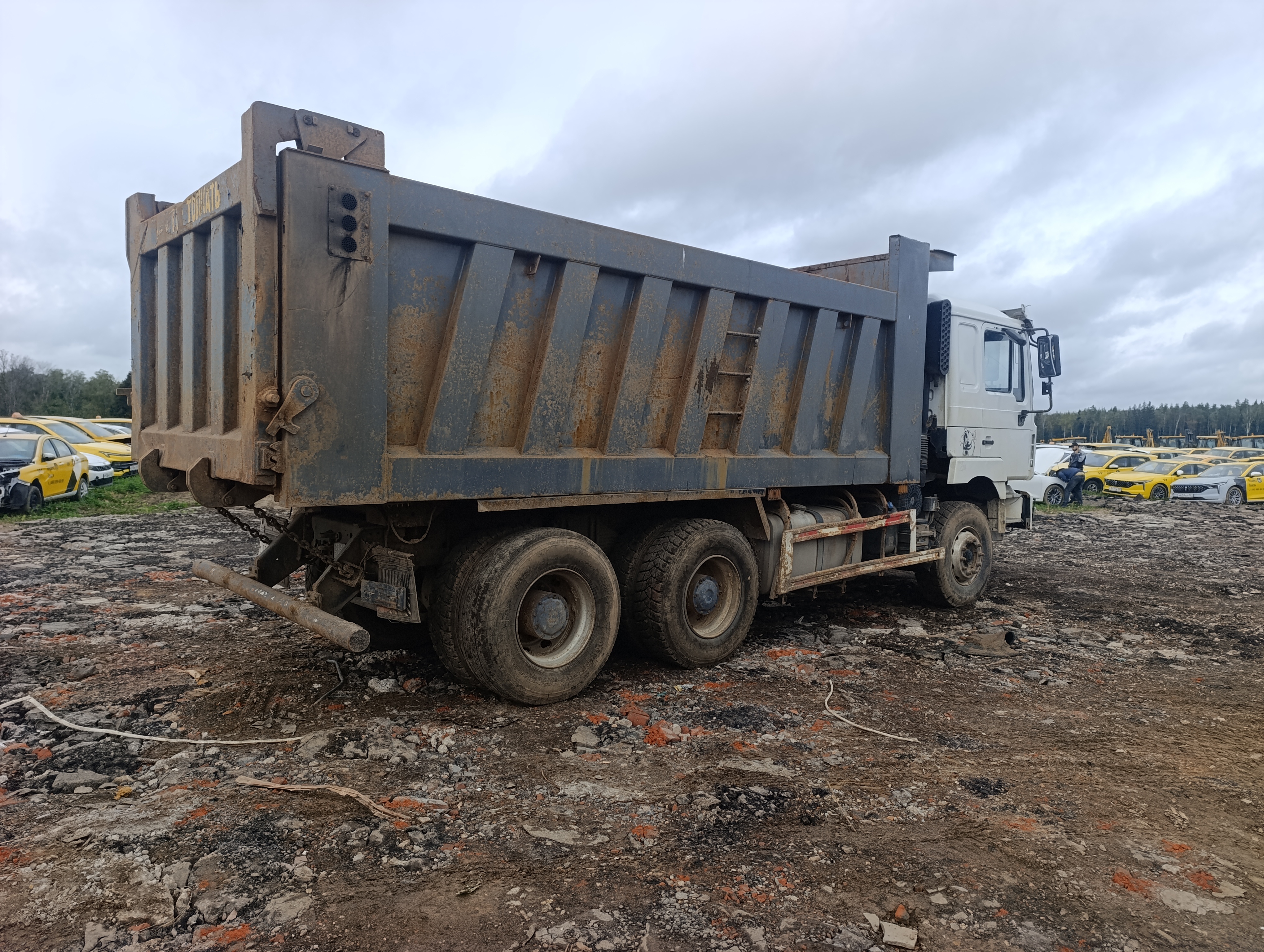 Shacman (Shaanxi) SX* 6x4 Самосвал 2022 г. - фото 5