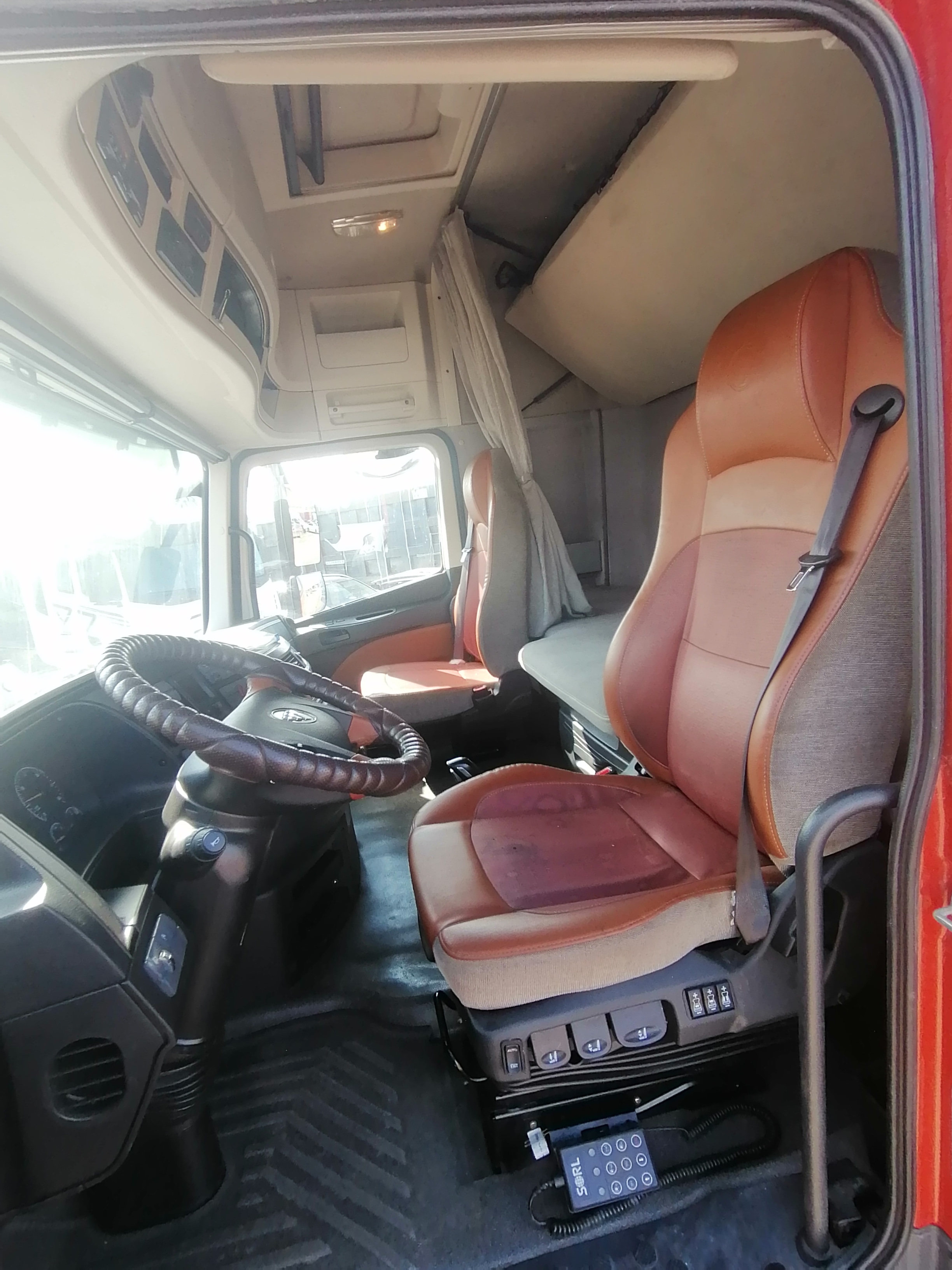 Foton AUMAN 4x2 Седельный тягач 2023 г. - фото 11