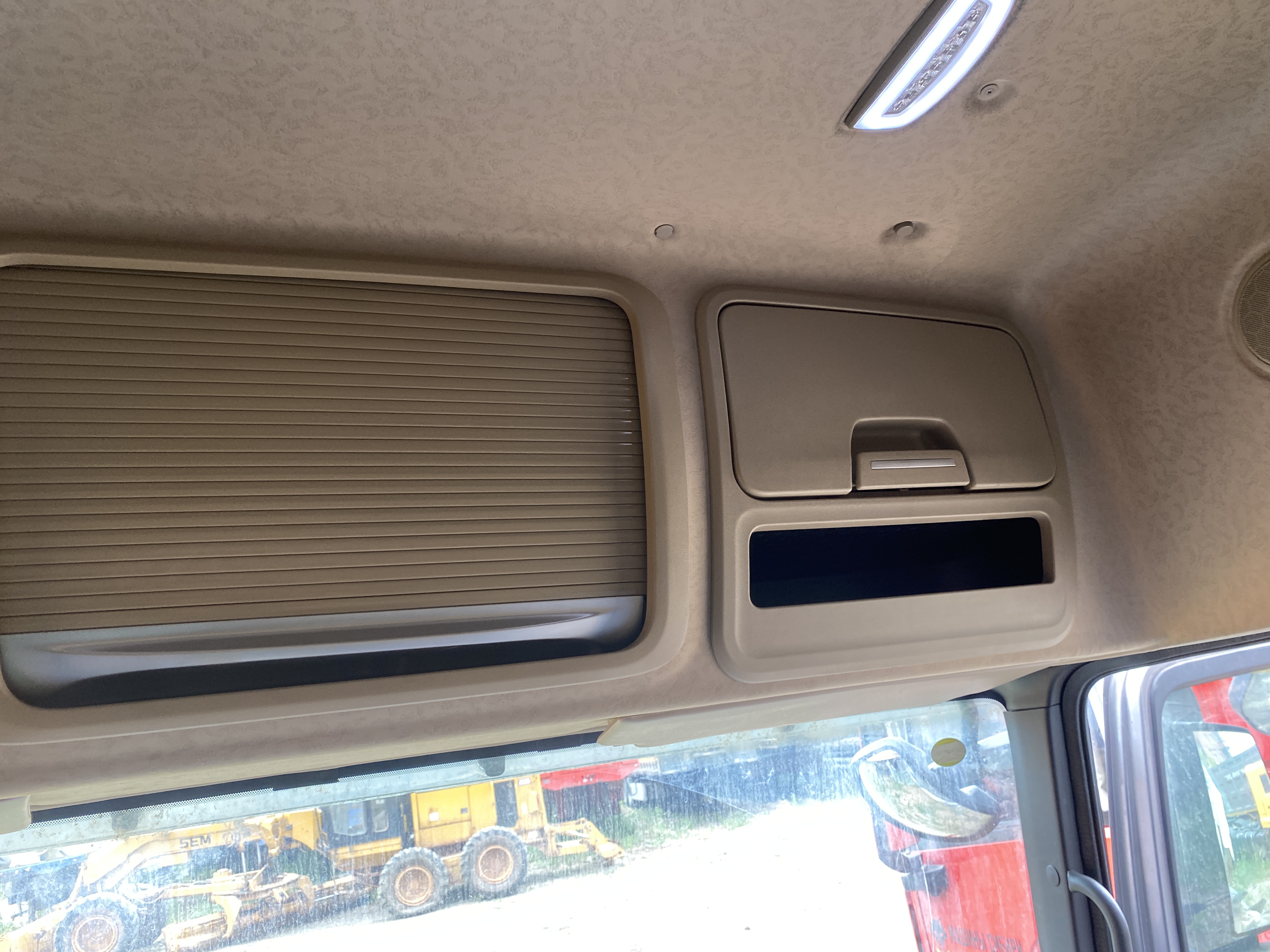 Foton AUMAN 4x2 Седельный тягач 2023 г. - фото 14