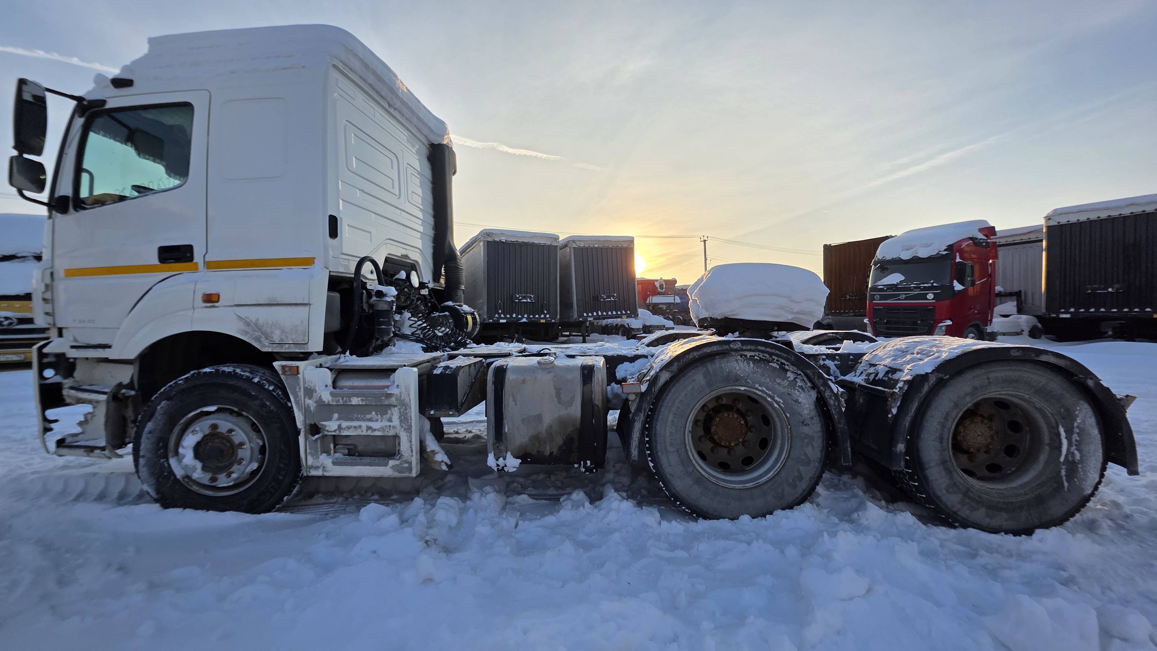 КамАЗ 65206 6x4 Седельный тягач 2020 г. - фото 8