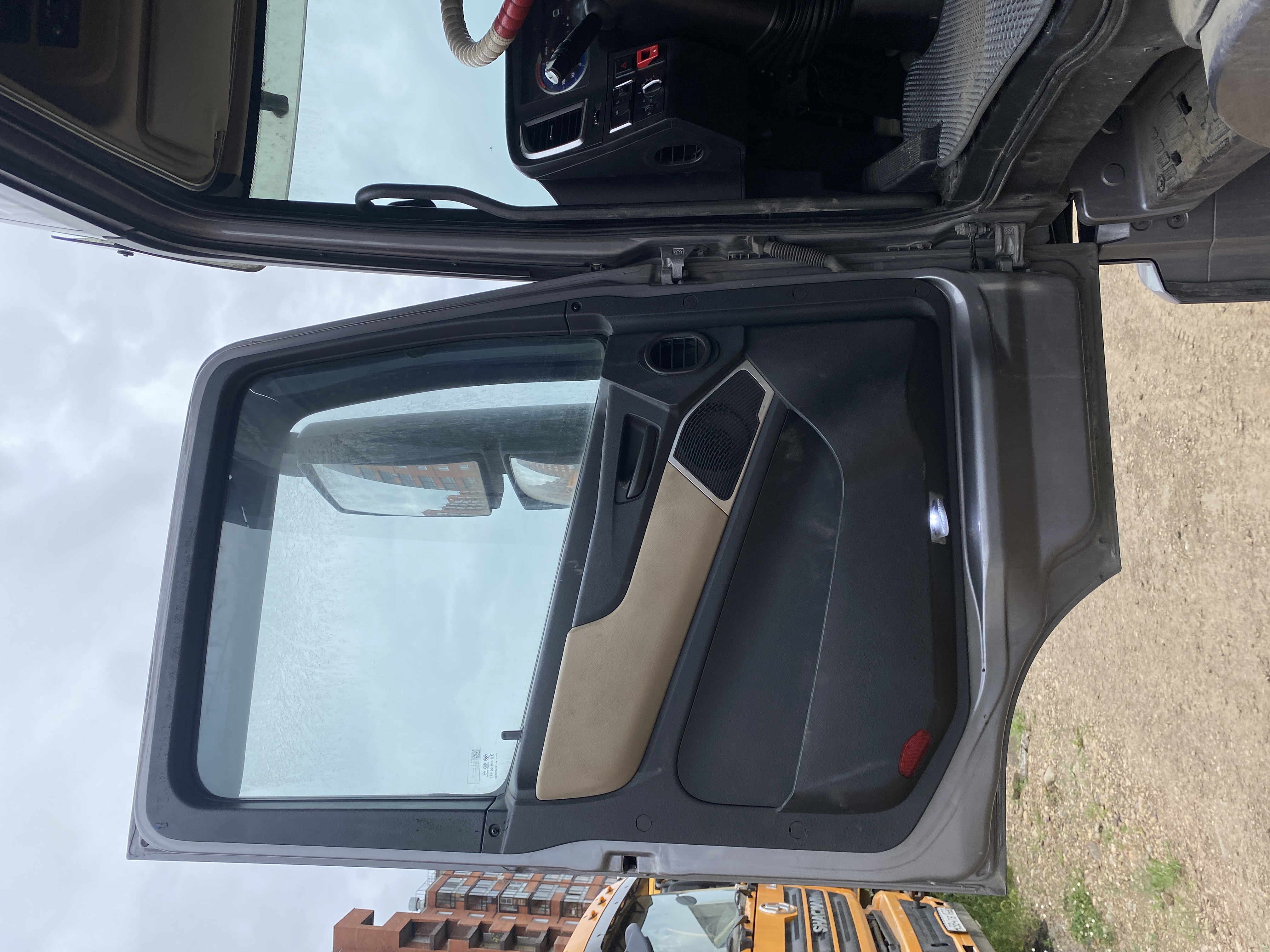 Foton AUMAN 4x2 Седельный тягач 2023 г. - фото 9