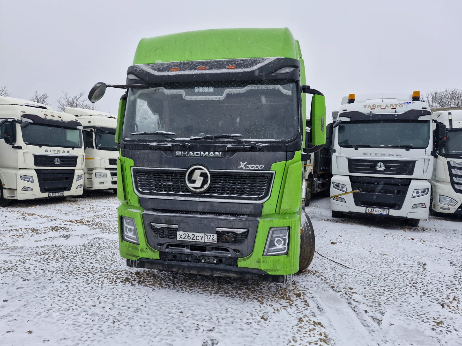 Shacman (Shaanxi) SX* 6x4 Седельный тягач 2023 г.