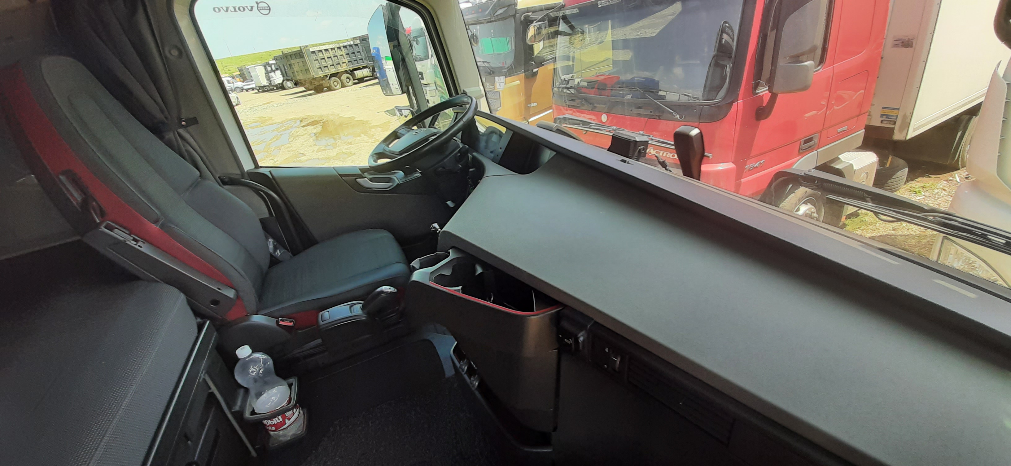 Volvo FH 4x2 Седельный тягач 2020 г. - фото 19