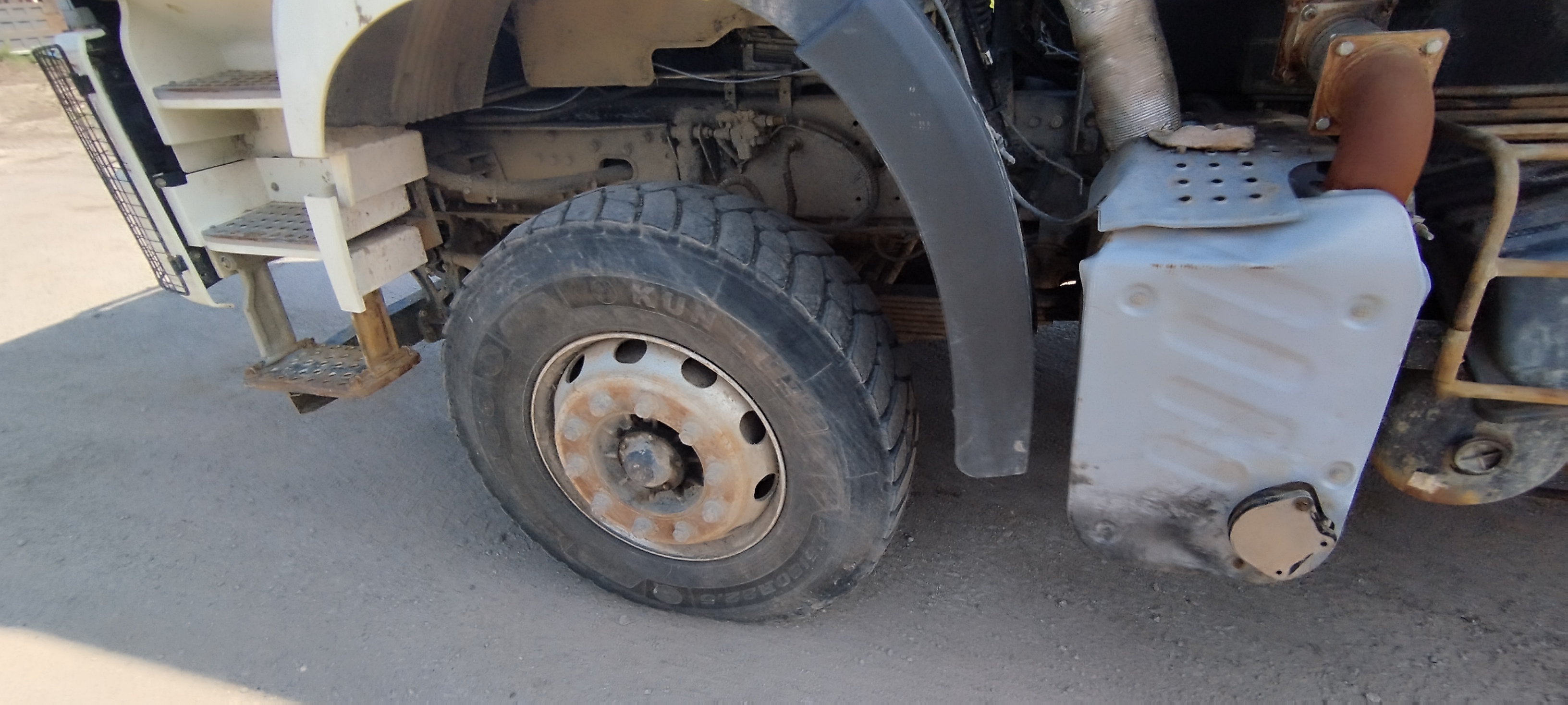 FAW J6 6x4 Самосвал 2022 г. - фото 11