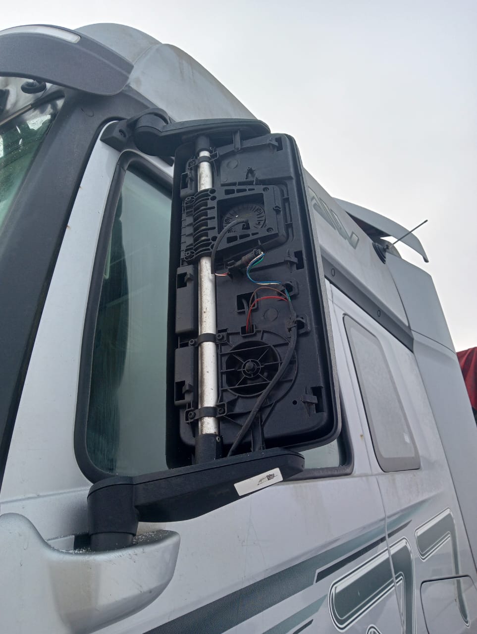 FAW J7 4x2 Седельный тягач 2023 г. - фото 15