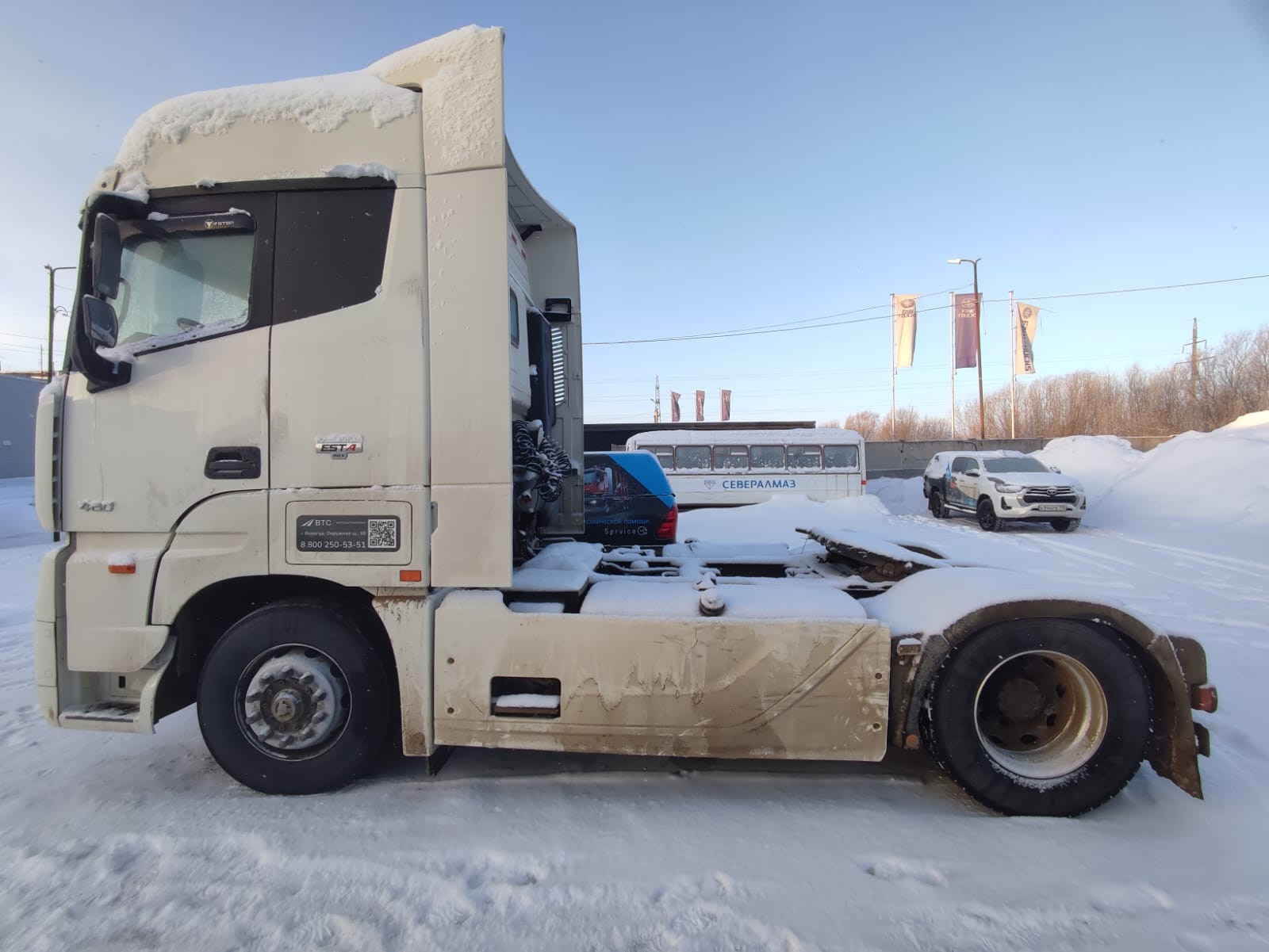 Foton AUMAN 4x2 Седельный тягач 2023 г. - фото 2