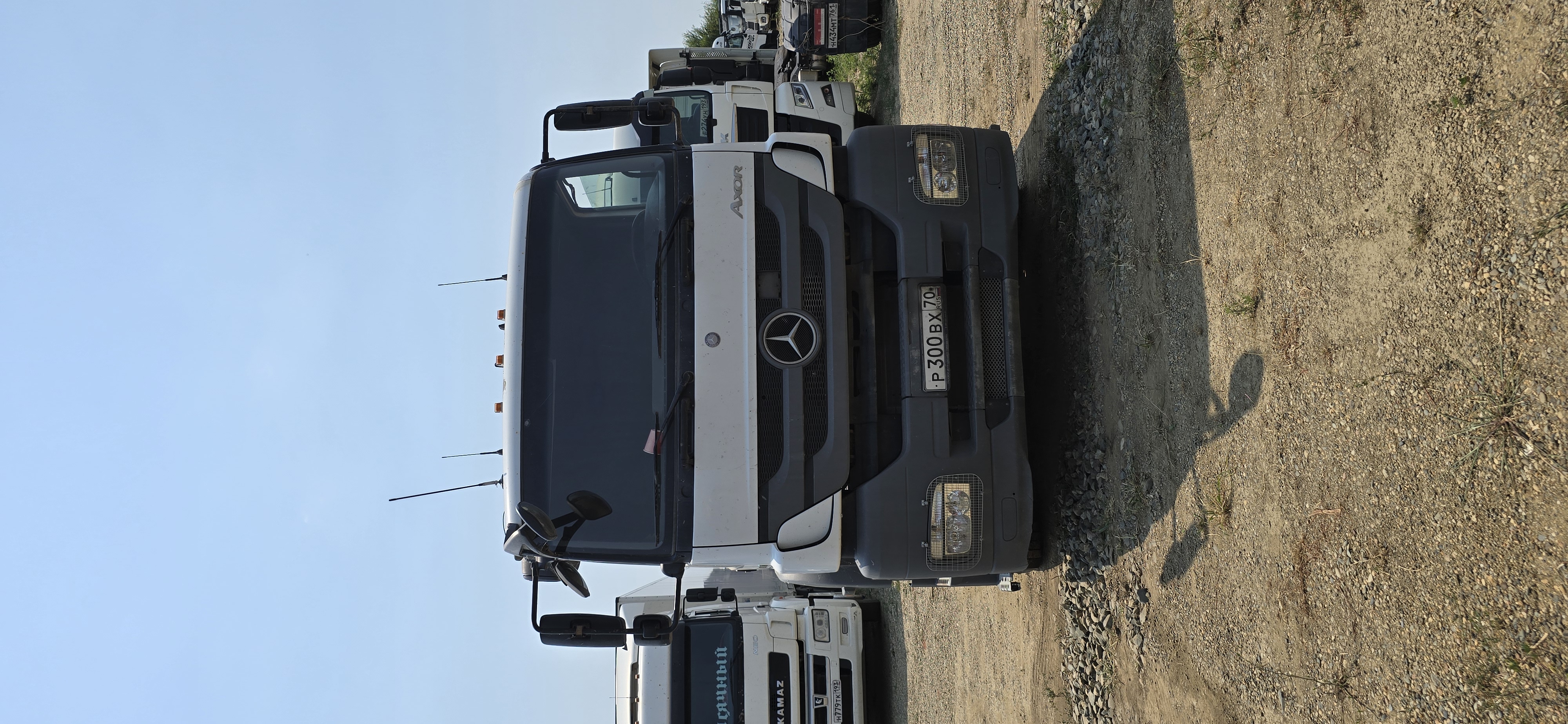 Mercedes-Benz AXOR 4x2 Седельный тягач 2017 г.