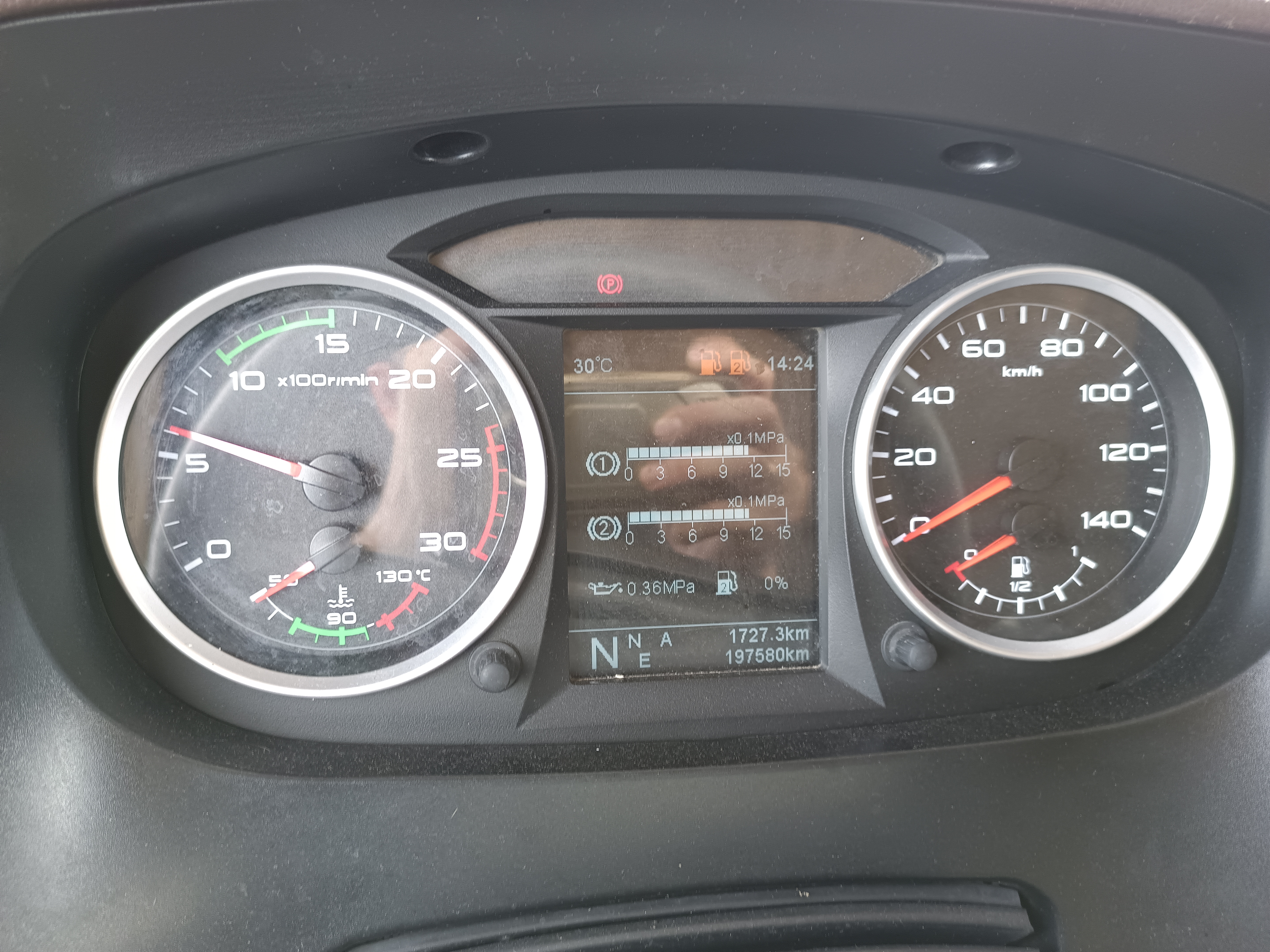 FAW JH6 4x2 Седельный тягач 2023 г. - фото 20