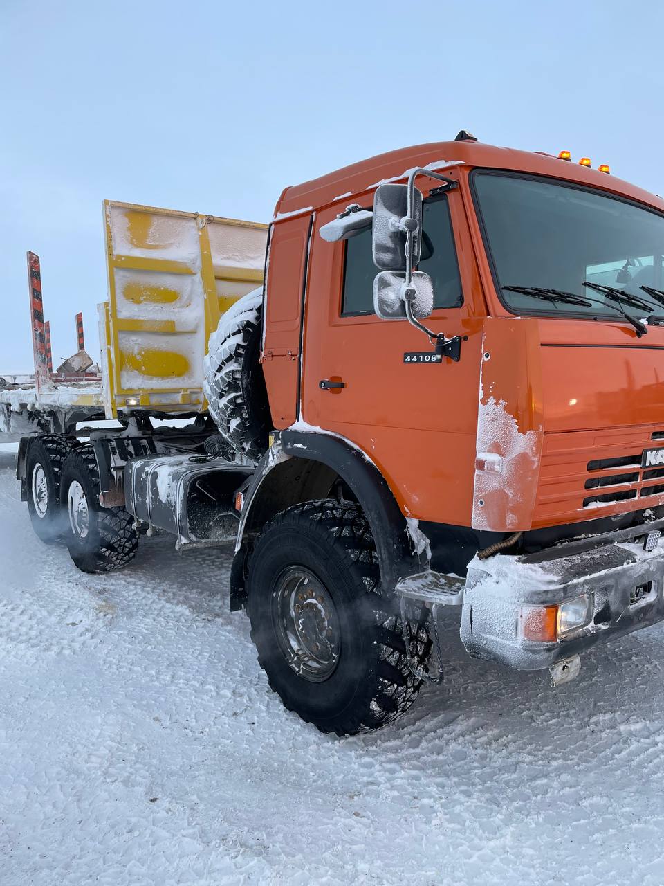 КамАЗ 44108 6x6 Седельный тягач 2023 г. - фото 2