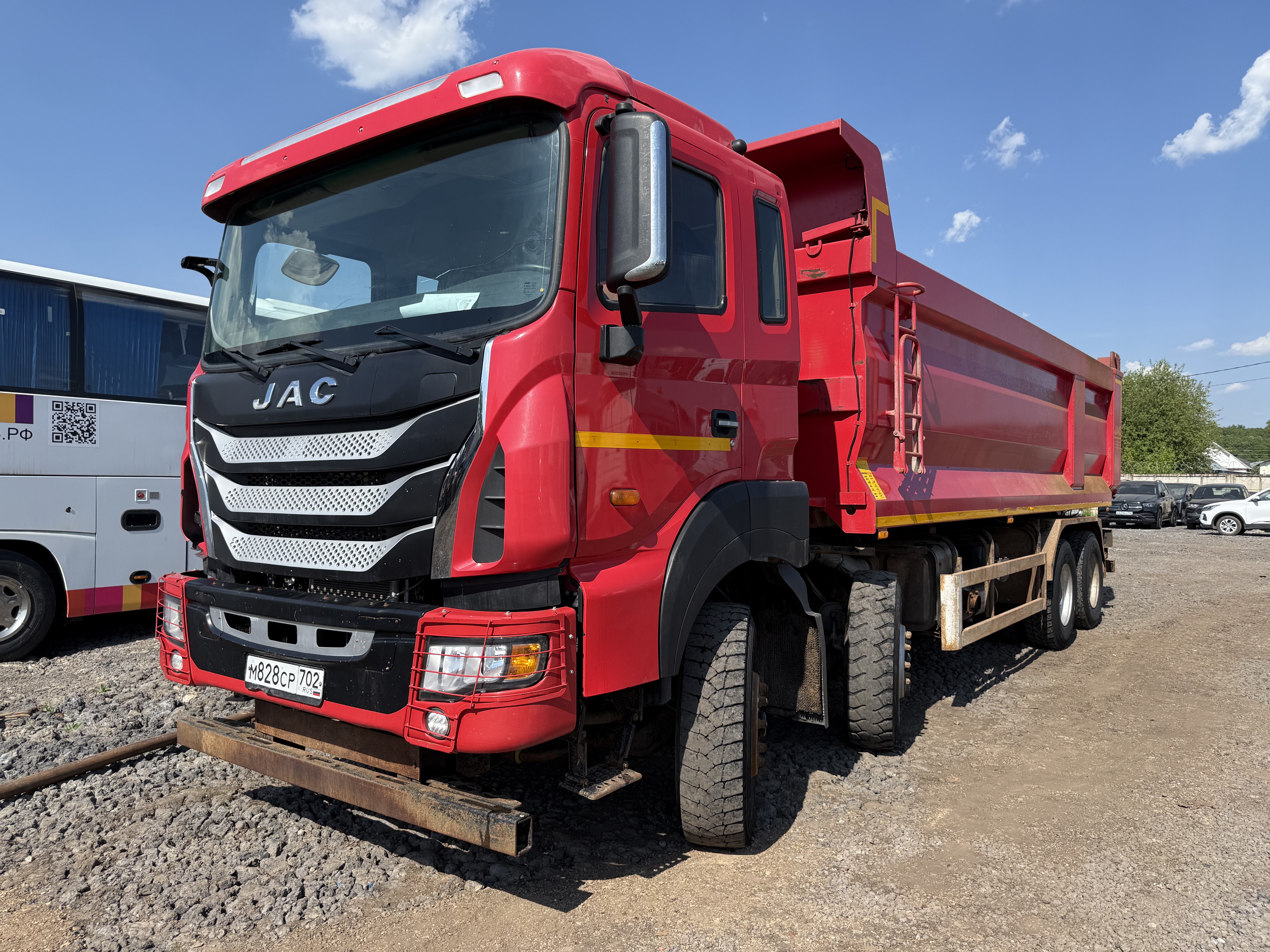 JAC N410 8x4 Самосвал 2023 г. - фото 2