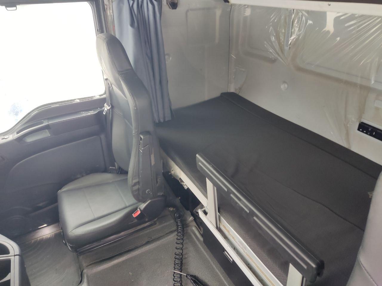 SITRAK C7H 4x2 Седельный тягач 2023 г. - фото 6