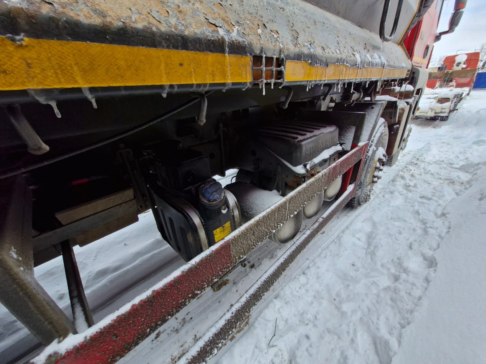 Howo T5G 8x4 Самосвал 2023 г. - фото 5