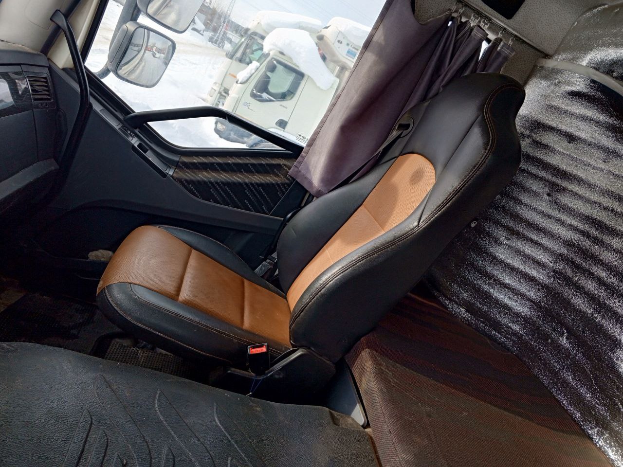 FAW J6 8x4 Самосвал 2023 г. - фото 4