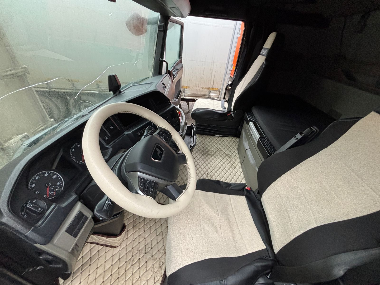 MAN TGX 4X2 Седельный тягач 2021 г. - фото 7